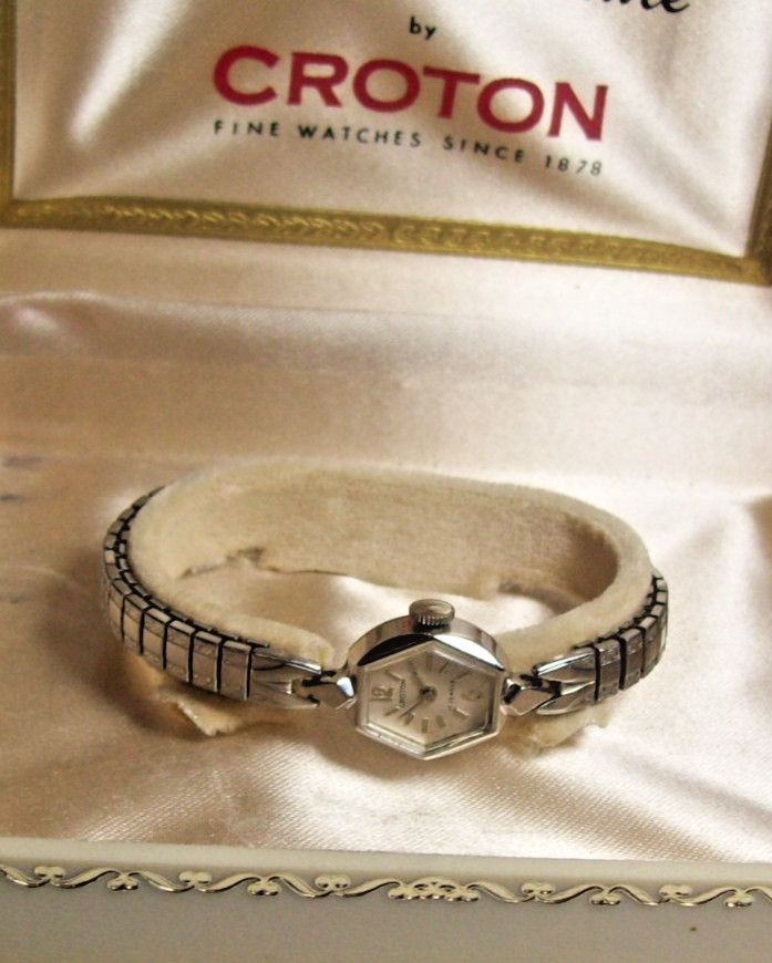 Hexagonal Croton 17J Swiss Mechanical Ladies Watch w/Box 10K Gold RGP Runs Nice