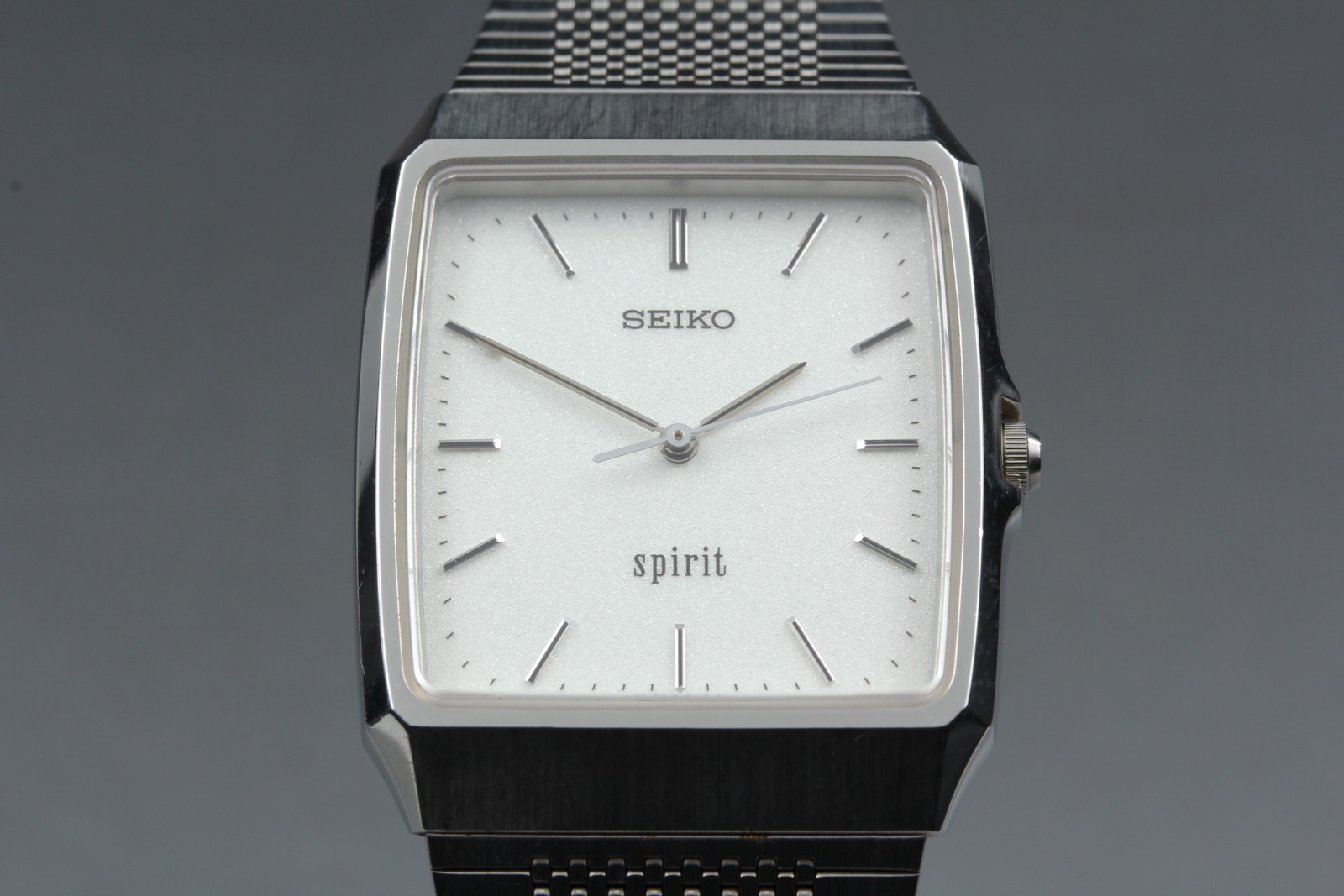 [Near MINT] SEIKO Spirit 5E31-5A70 29mm White Dial Quartz Men’s Watch from JAPAN