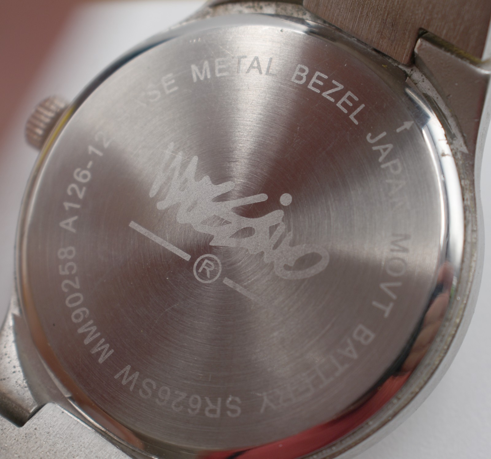 Men’s Mossimo Metal Watch-does run
