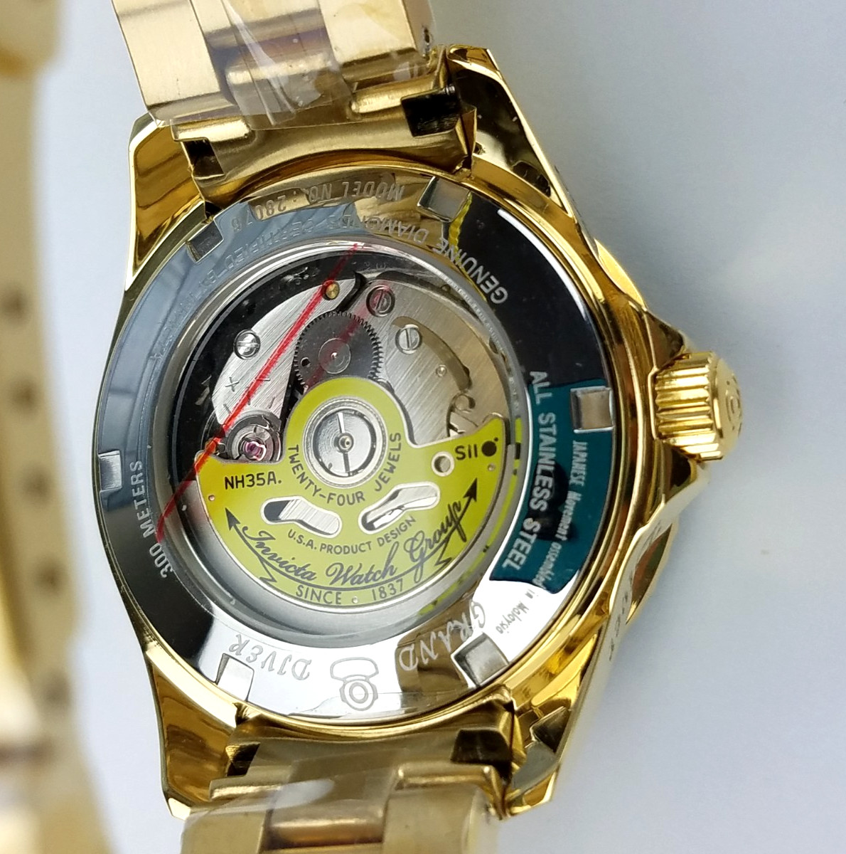 Invicta Pro Diver Lady 28076 Stainless Goldtone Green Face Water Resistant 300m