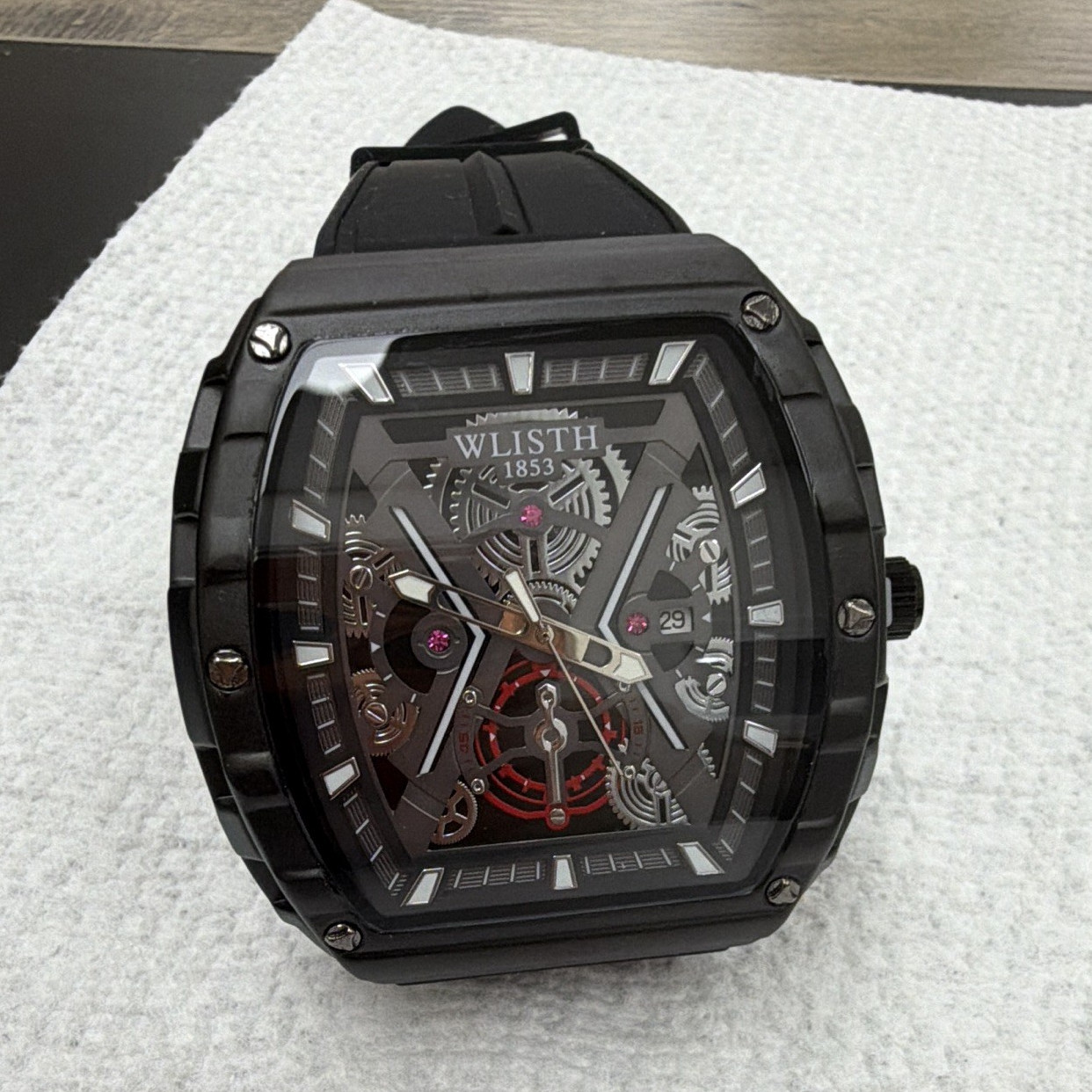WLISTH Men’s Automatic Skeleton Tonneau Wristwatch Date Black Rubber Strap