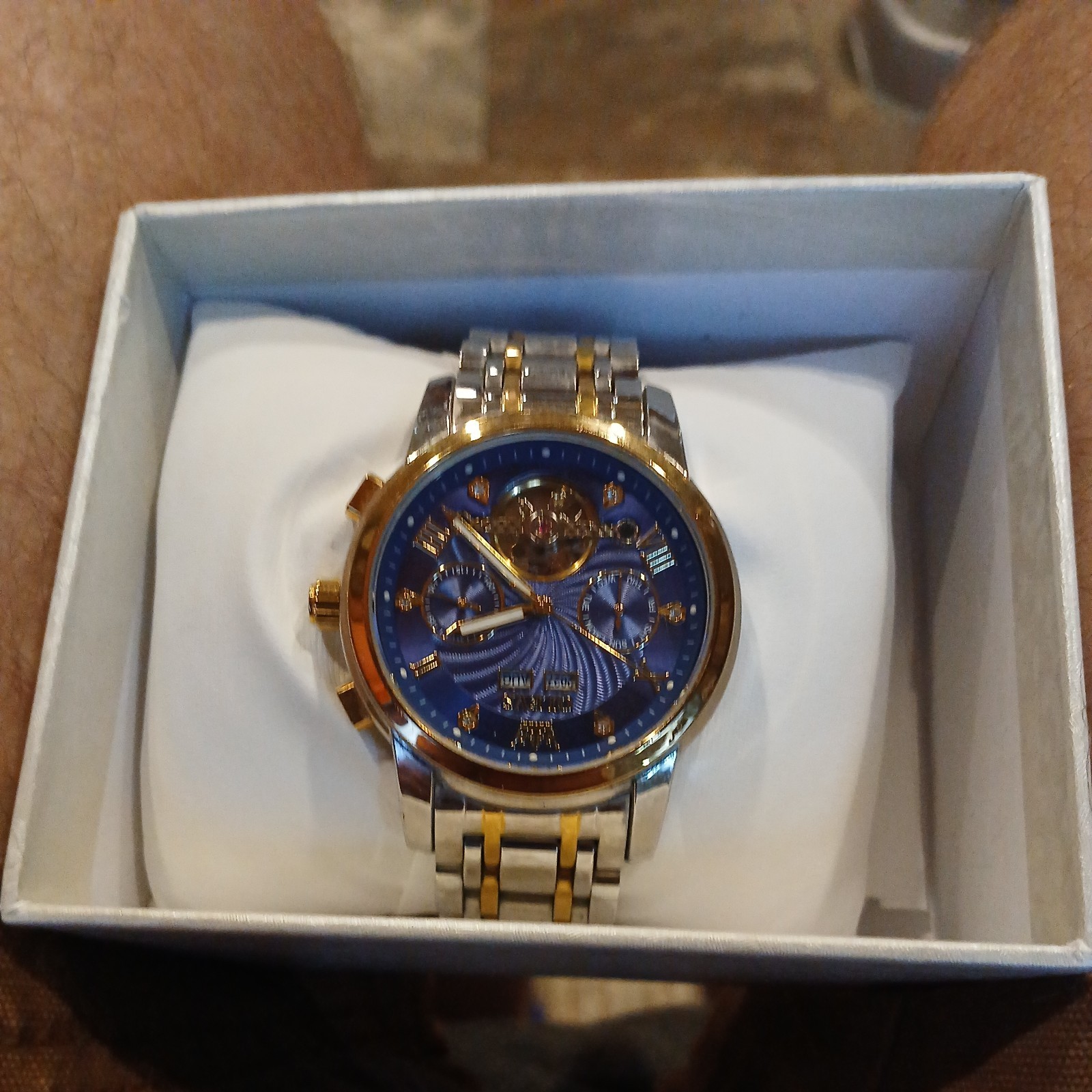 OLEVS LUXURY MEN’S WATCH WATERPROOF STAINLESS -STEEL