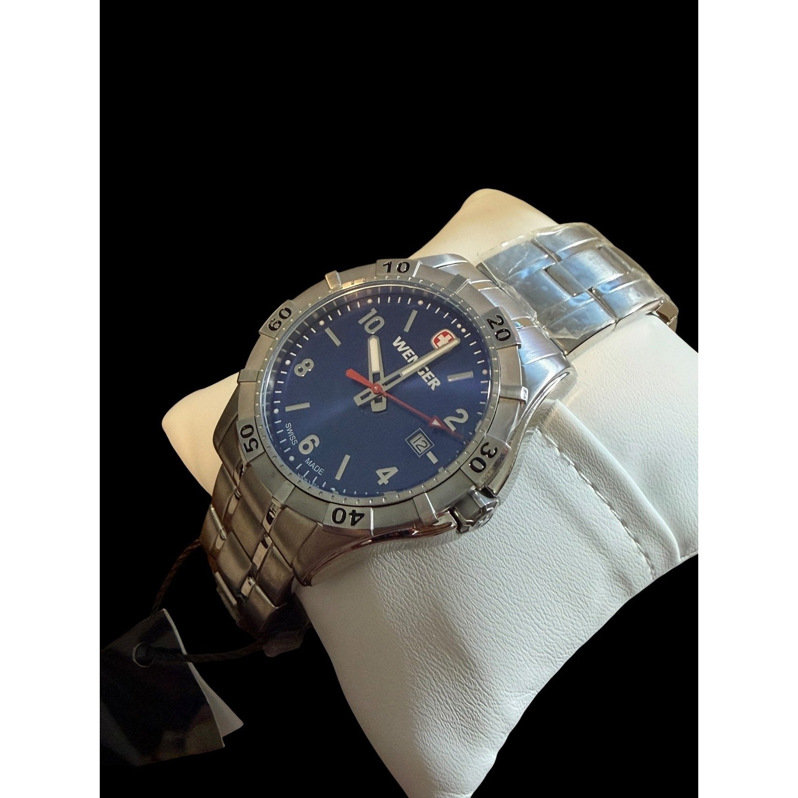 Wenger Swiss Military Men’s Watch Blue Dial Stainless Steel Bracelet Quartz NEW