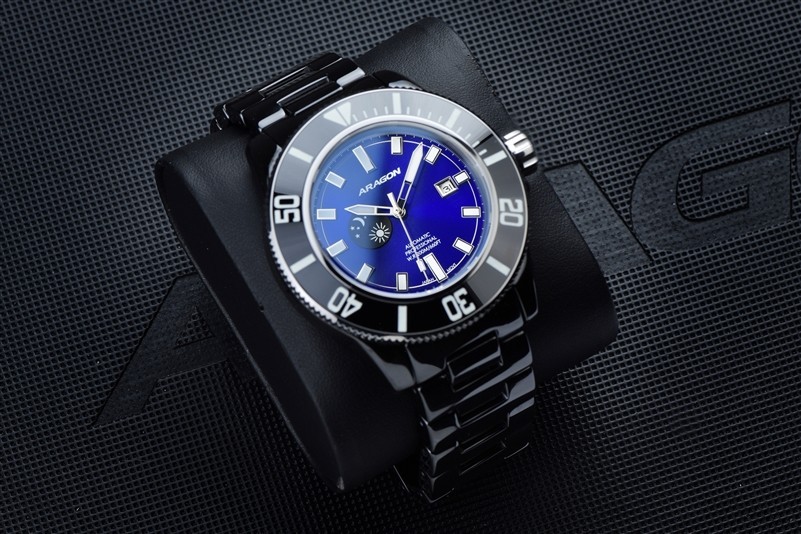 ARAGON Hercules Ceramic 44m Blue Dial Watch 8217