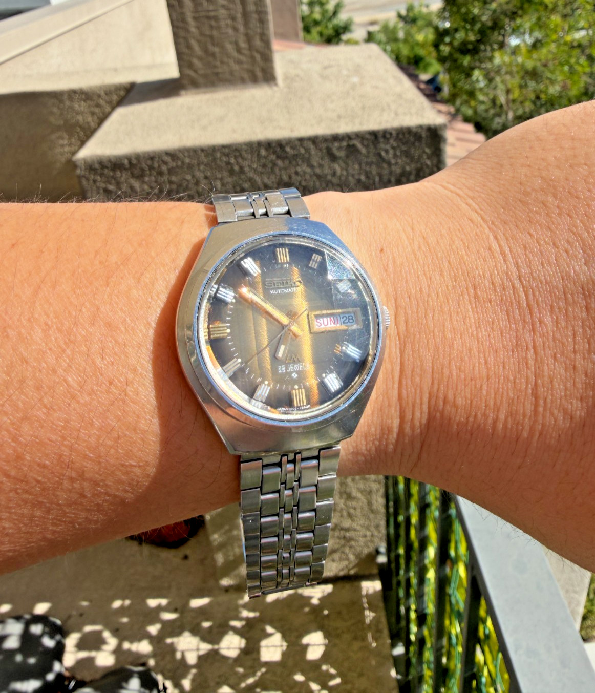 Seiko Lord Matic LM 5606-7300 Golden Brown Faceted Crystal Oct 1973