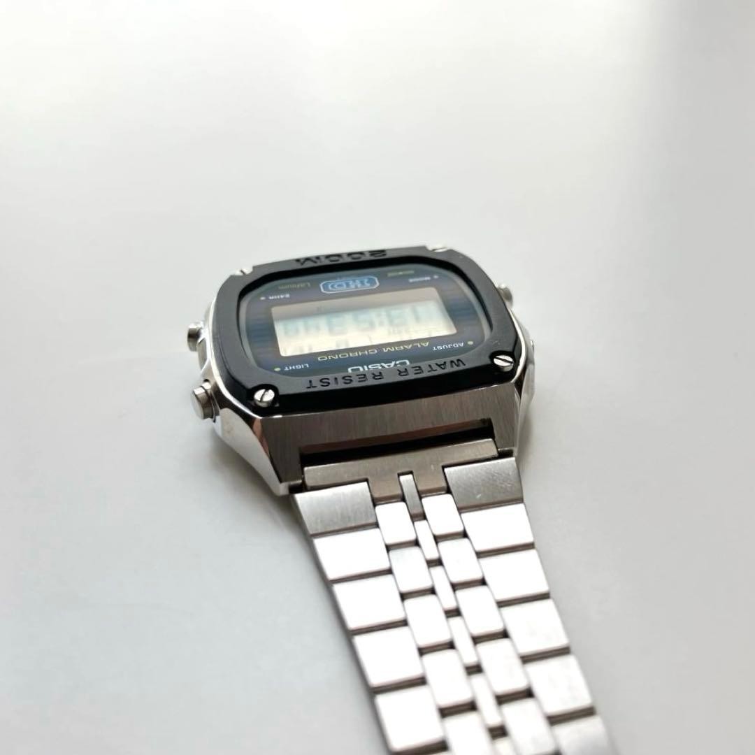 Casio DW-1400 Heavy Duty Diver Watch 200m Water Resistant Vintage From Japan