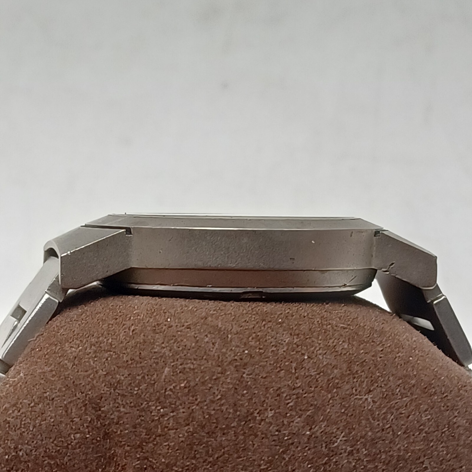 Solgor 50M Men’s Watch Stainless Steel Band New Battery 5 ATM. Pre-owned