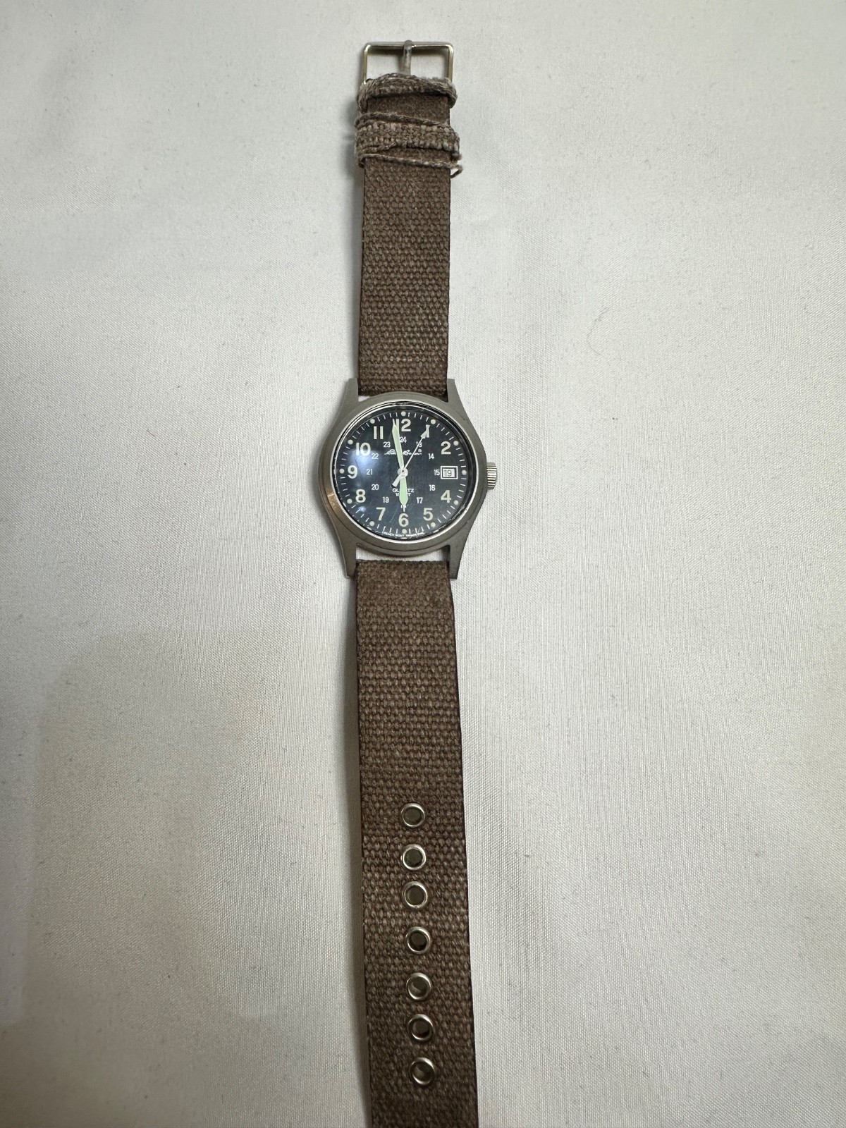 Vintage 90s Eddie Bauer Quartz Field Watch Black Dial Date window