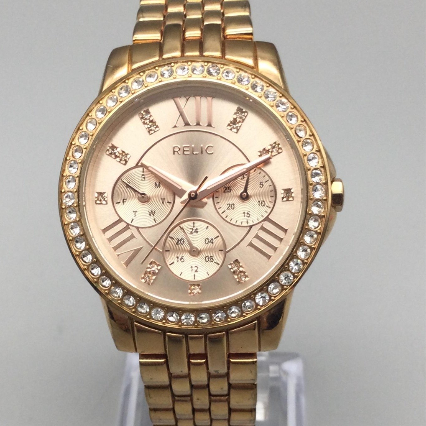 Relic Womens Watch 35mm Rose Gold Dial Crystal Bezel Gold Tone New Battery 6.5″