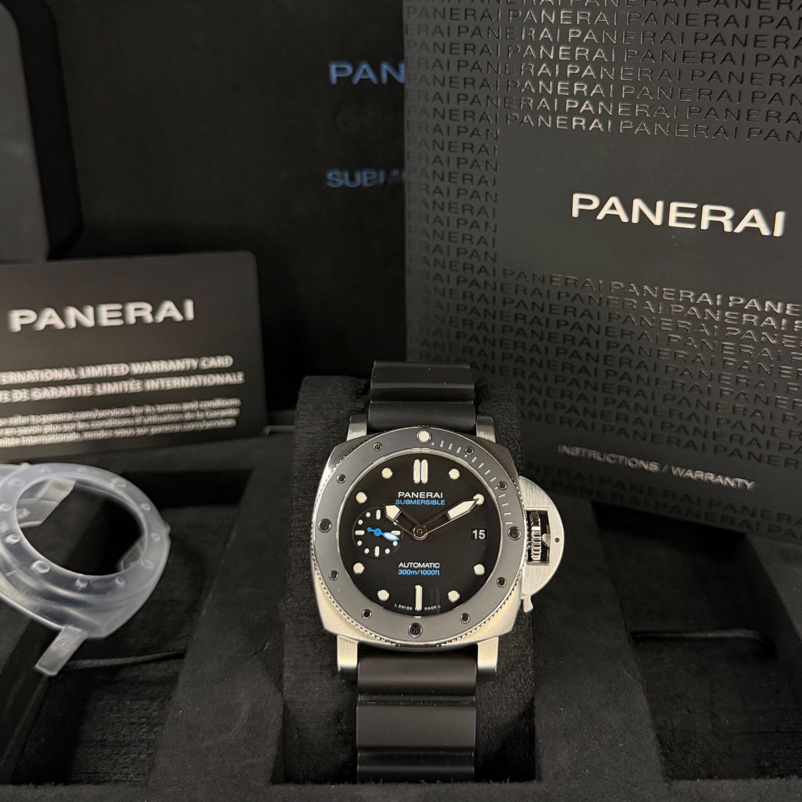 2021 Panerai Submersible PAM00683 42mm Excellent Condition Box & Papers