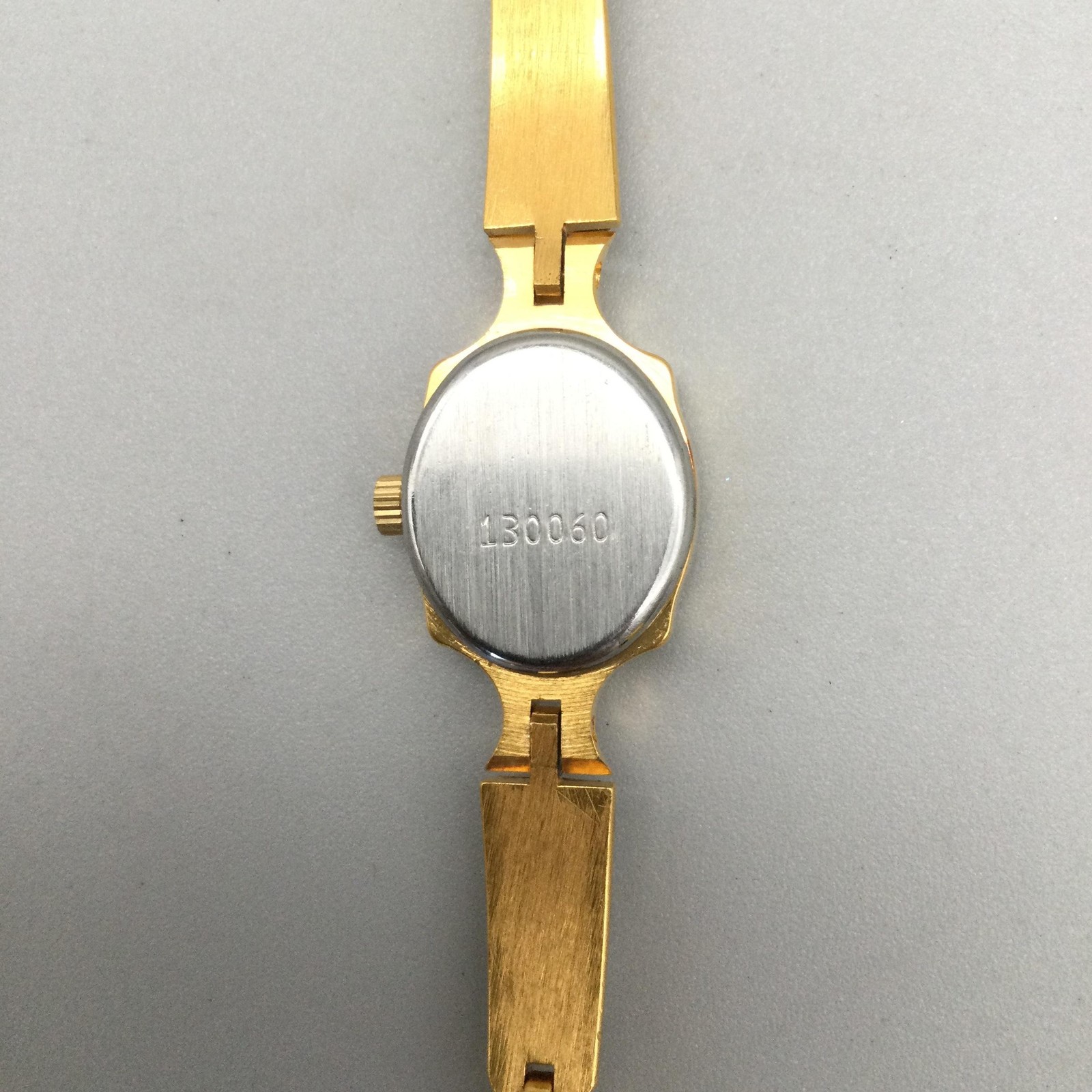 Vtg Chaika Yanka Women Watch 16mm Floral Porcelain Gold Tone New Battery 7.5″