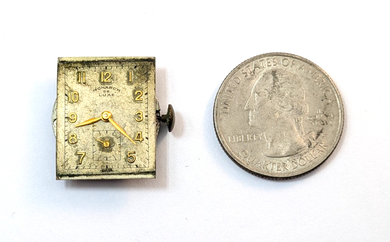Vintage MONARCH De Luxe 17j 20mm Swiss Mechanical Watch Movement PARTS or REPAIR