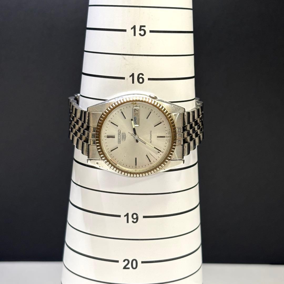 SEIKO 5 7009-3110 Automatic Day Date 36mm Silver Mens 17.5cm Band Watch
