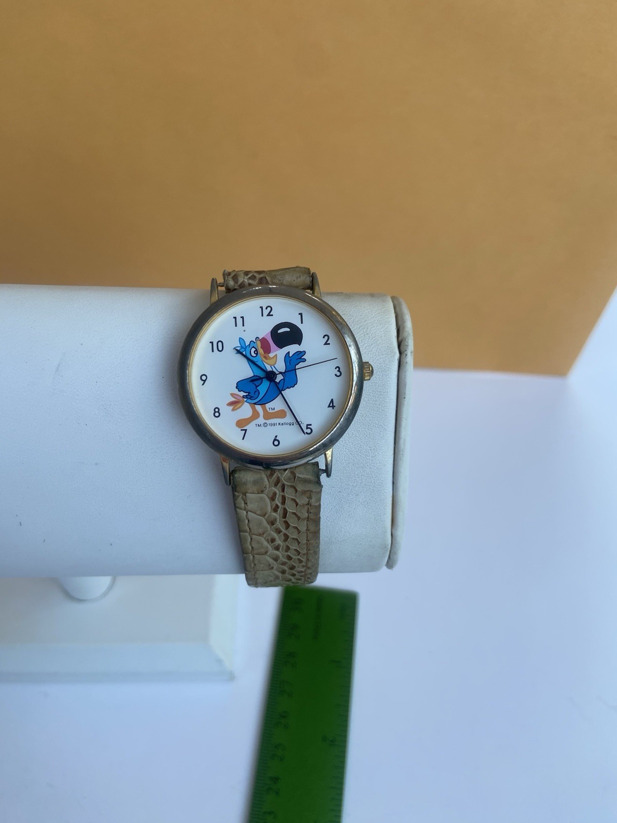 1991 KELLOGG CO TOUCAN SAM QUARTZ WRIST WATCH FRUIT LOOPS WORKING