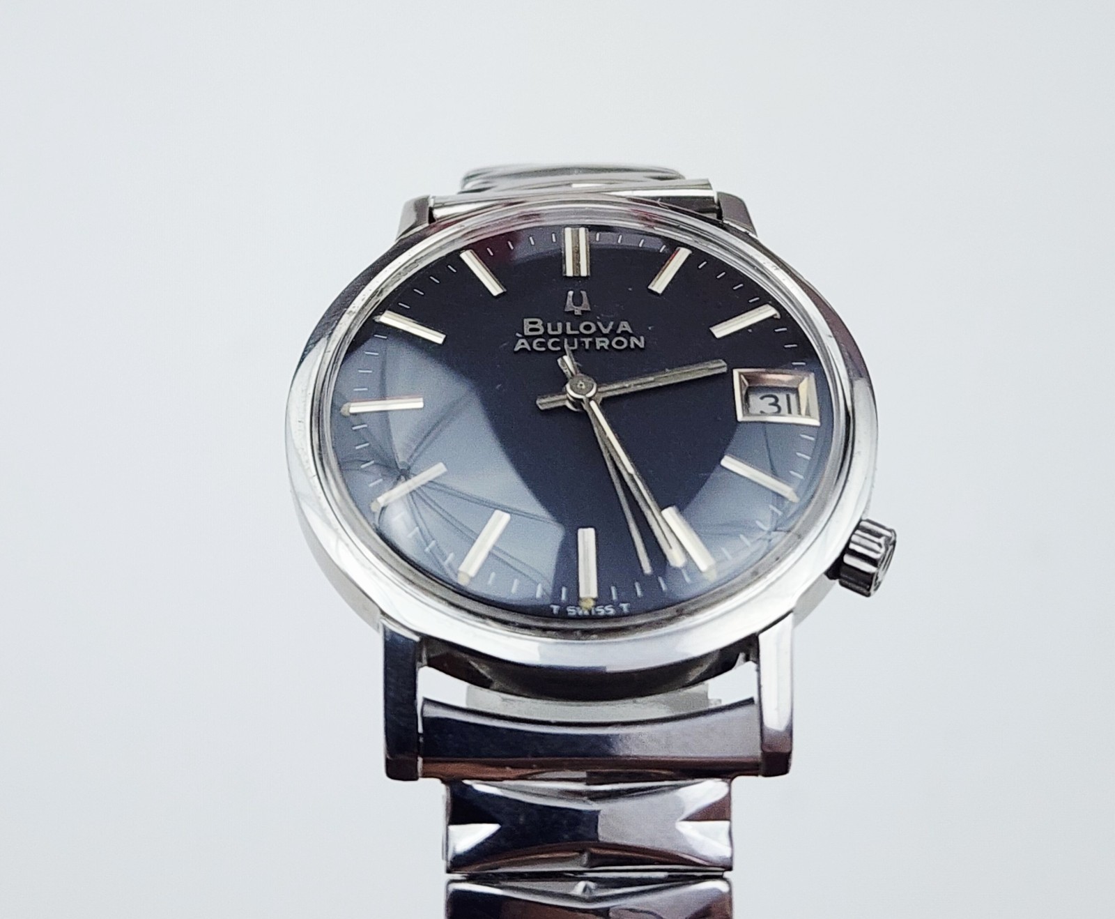 Men’s Vintage 1968 TUNING FORK Watch BULOVA ACCUTRON Cal.2181