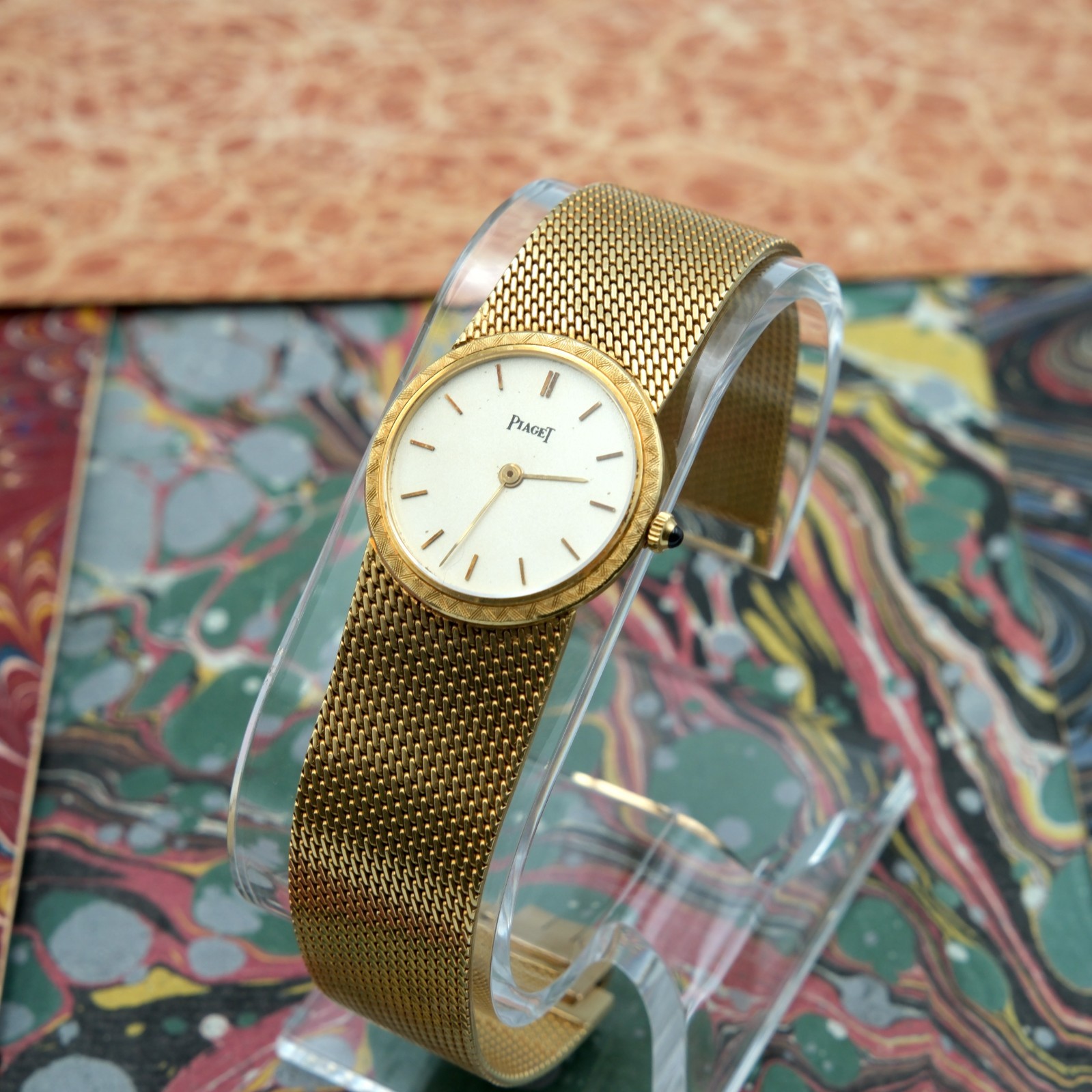 Piaget 924 B11 18K Yellow Gold Ultra Thin Bracelet Watch c.1970 Vintage – 49.6 g