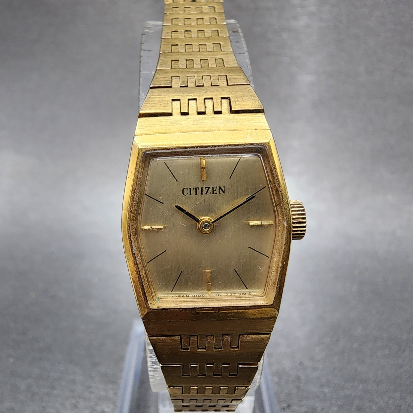 Citizen Watch Women 18mm Gold Dial Gold Tone Hexagon 86-0549 Manual Runs VTG