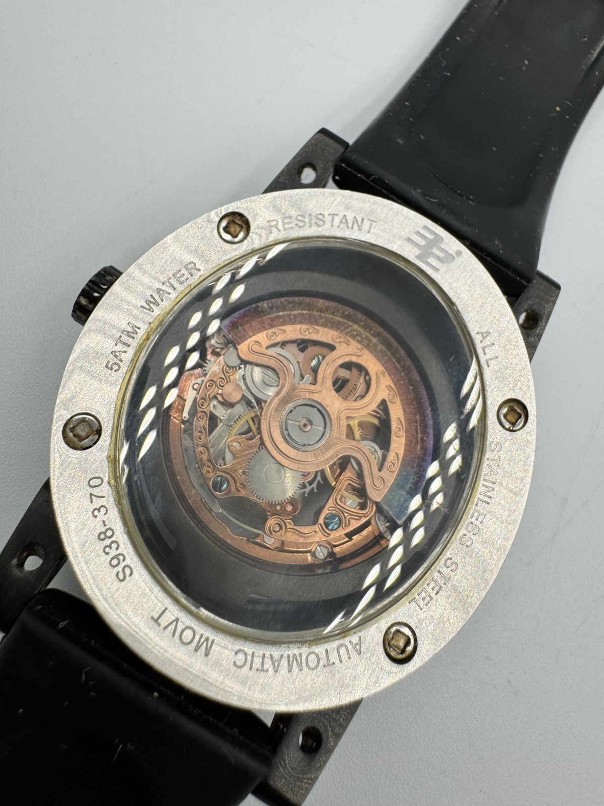 32 DEGREES Automatic Movement Floating Goldtone Skeleton Dial W44mm Black Good C