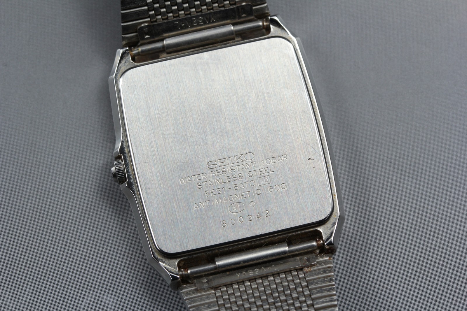 [Near MINT] SEIKO Spirit 5E31-5A70 29mm White Dial Quartz Men’s Watch from JAPAN