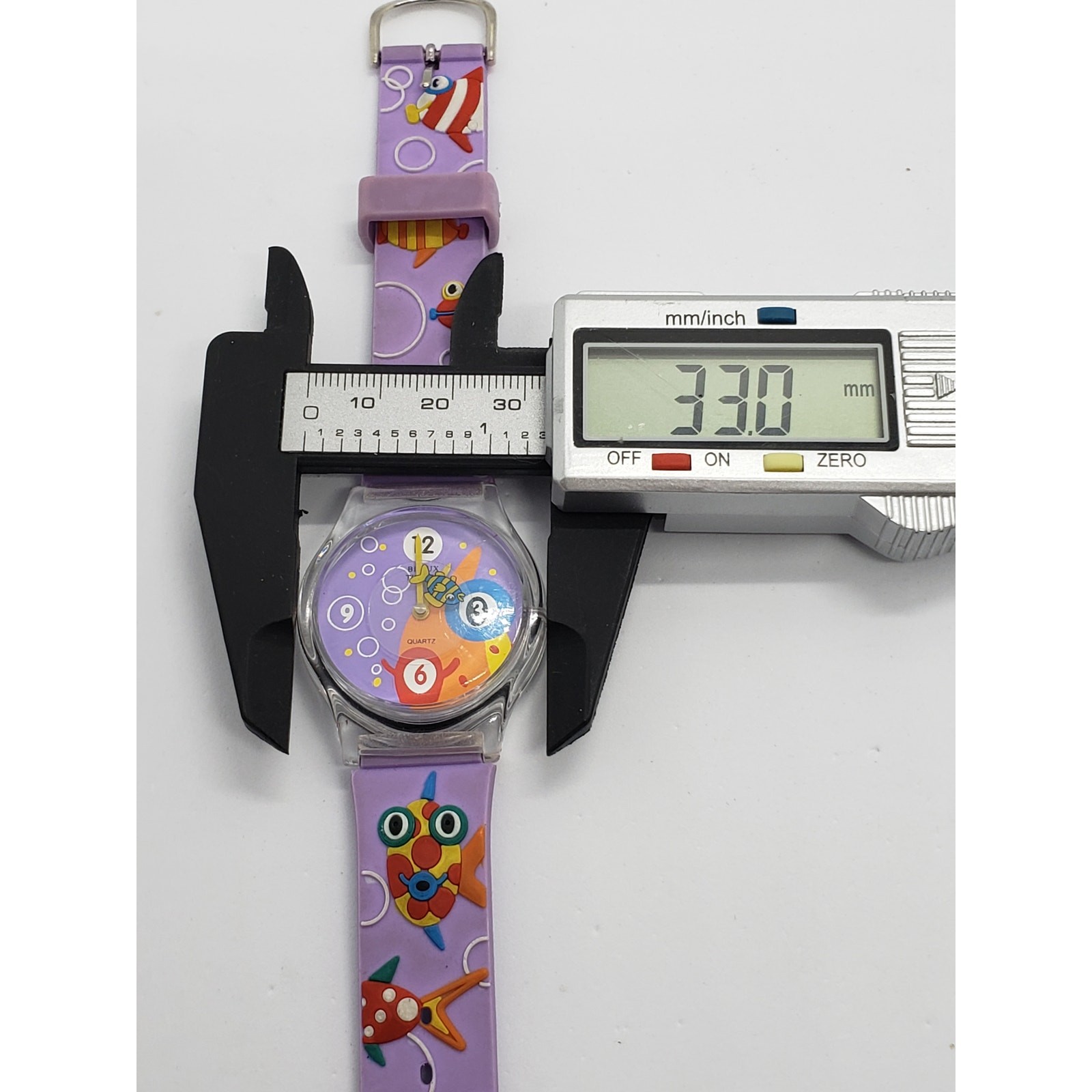 Bijoux Terner fish watch. Fish and bubbles on watch face. Working watch