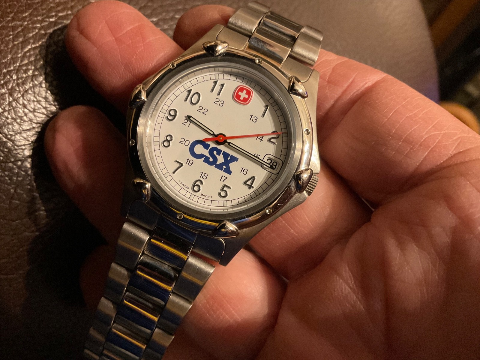 Wenger Swiss Army mens watch CSX Railroad ad on dial new batt fit 7 to 8 in ?