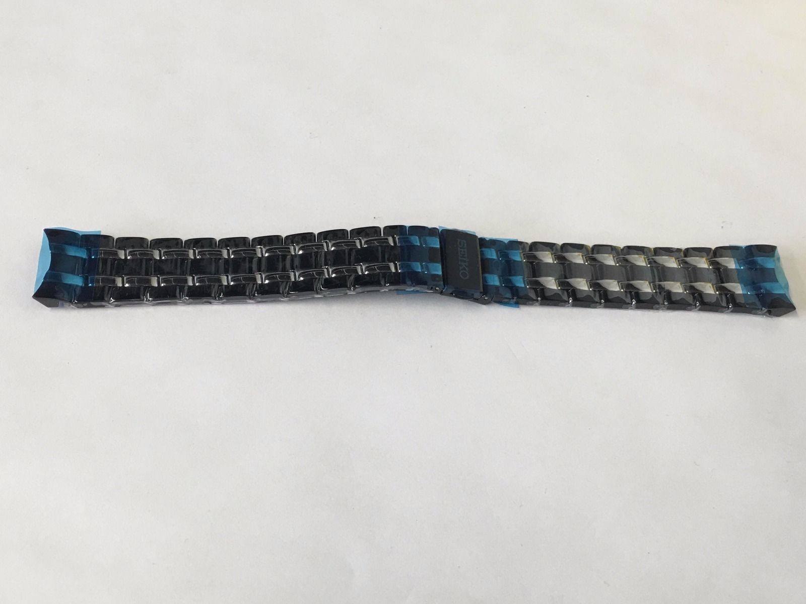 Seiko SKA551 Men’s Black Two-Tone Full Watch Band Replacement