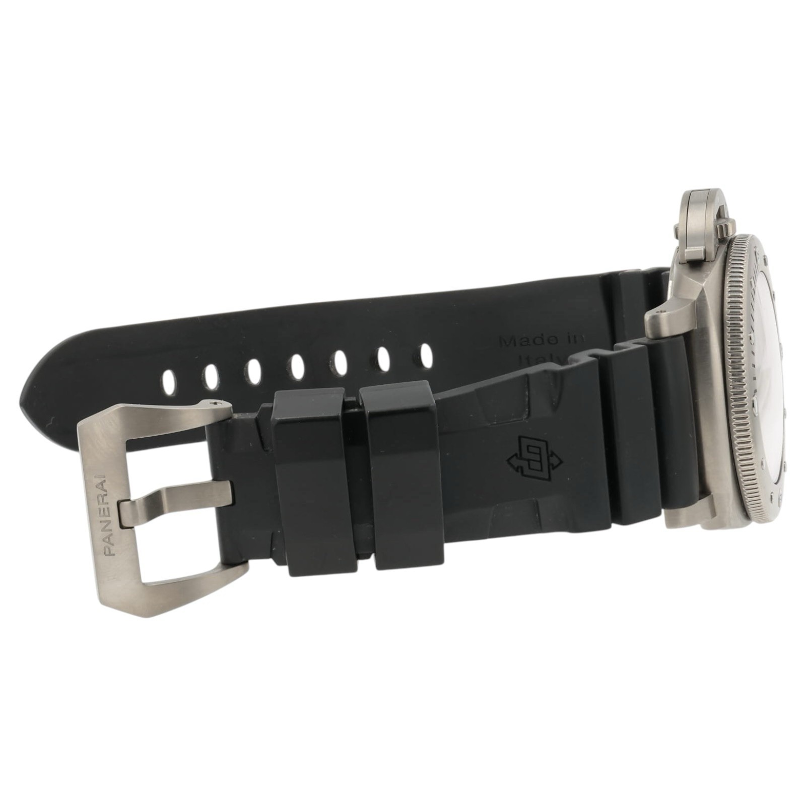 Panerai Submersible Black Dial Titanium 47mm Automatic Men’s Watch PAM01305