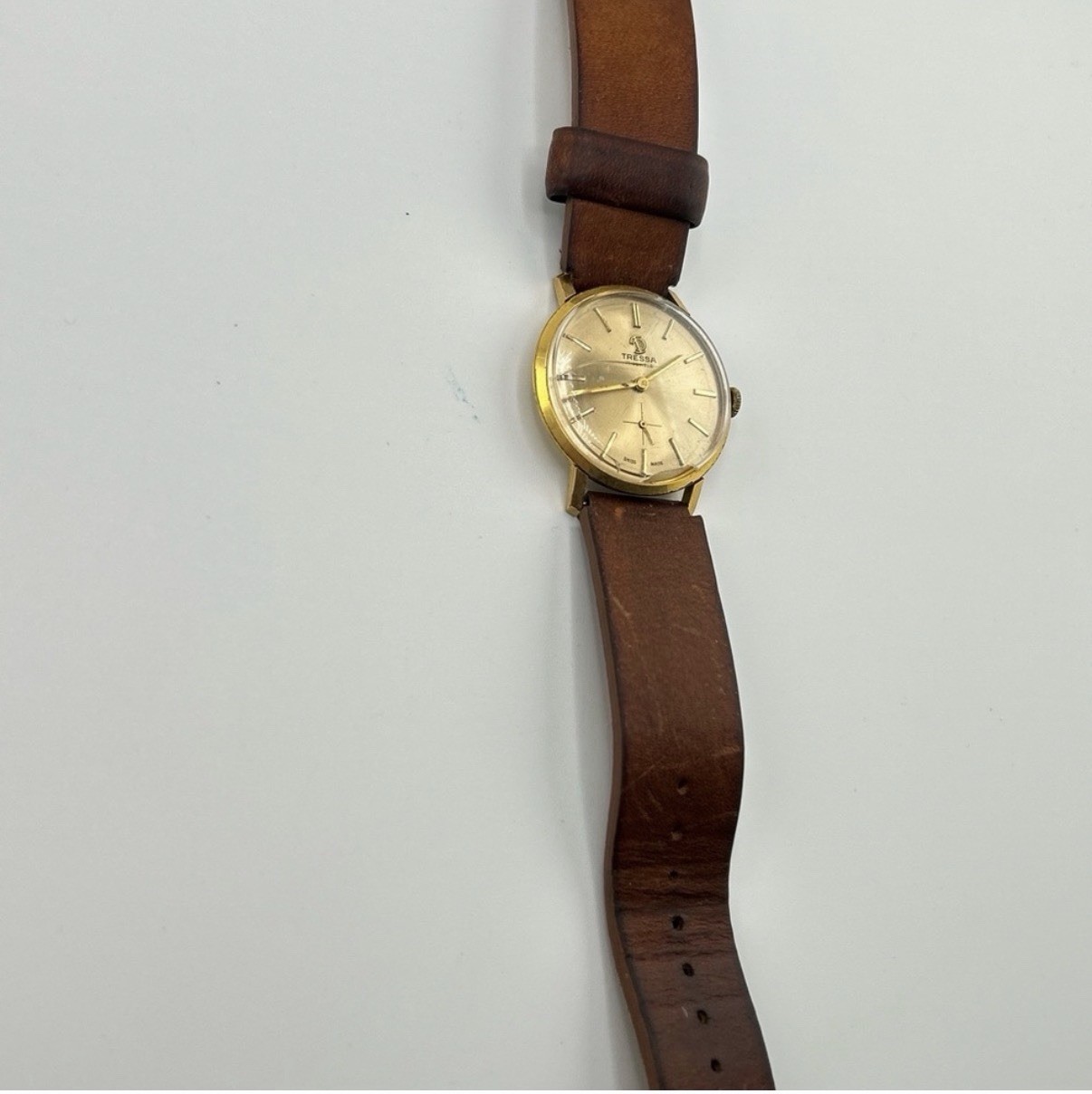 TRESSA 17 JEWELS Vintage SWISS MEN’S FULL WORKING Dial scratches #551