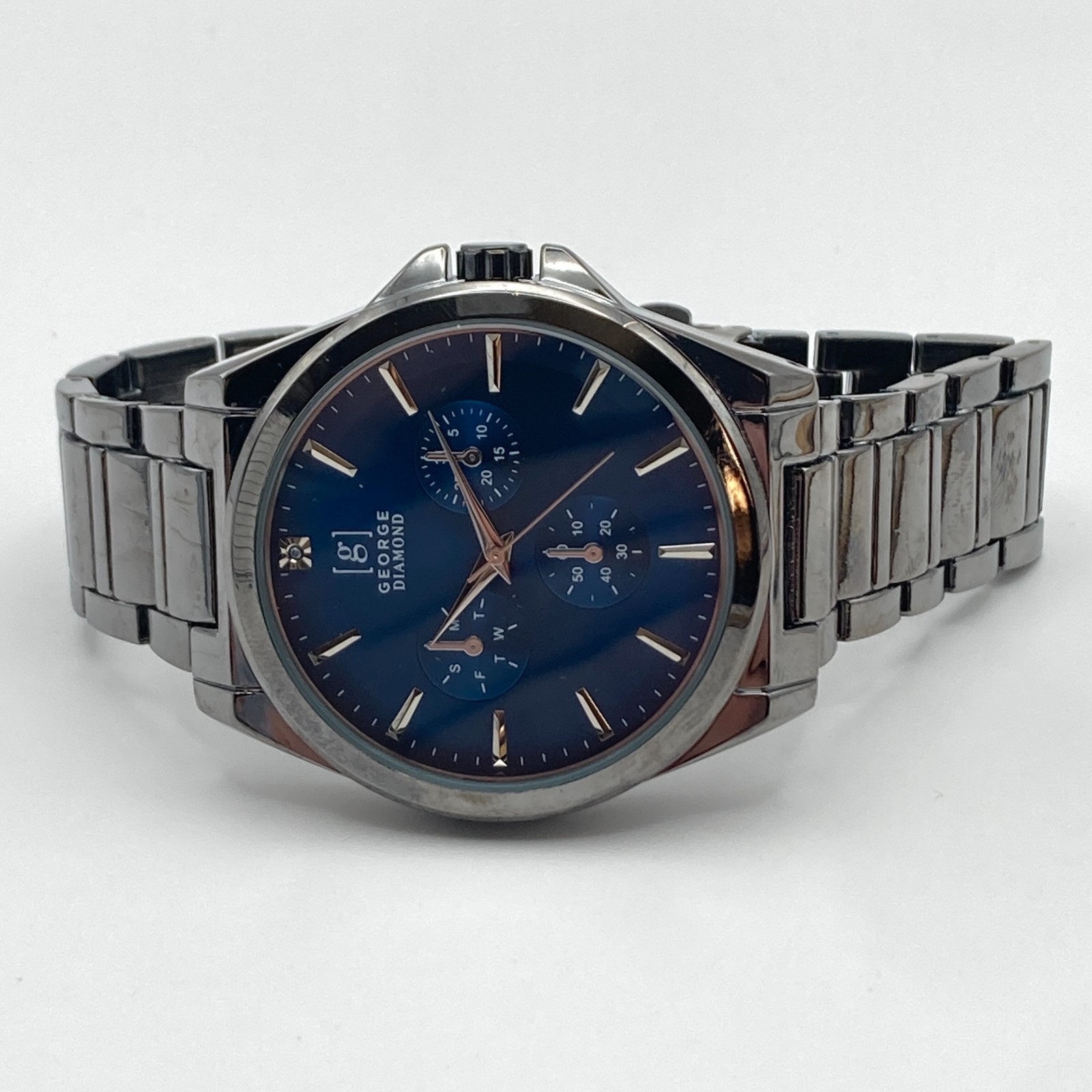 George Mens Watch 43mm Gunmetal Gray Blue Dial New Battery 8.25″