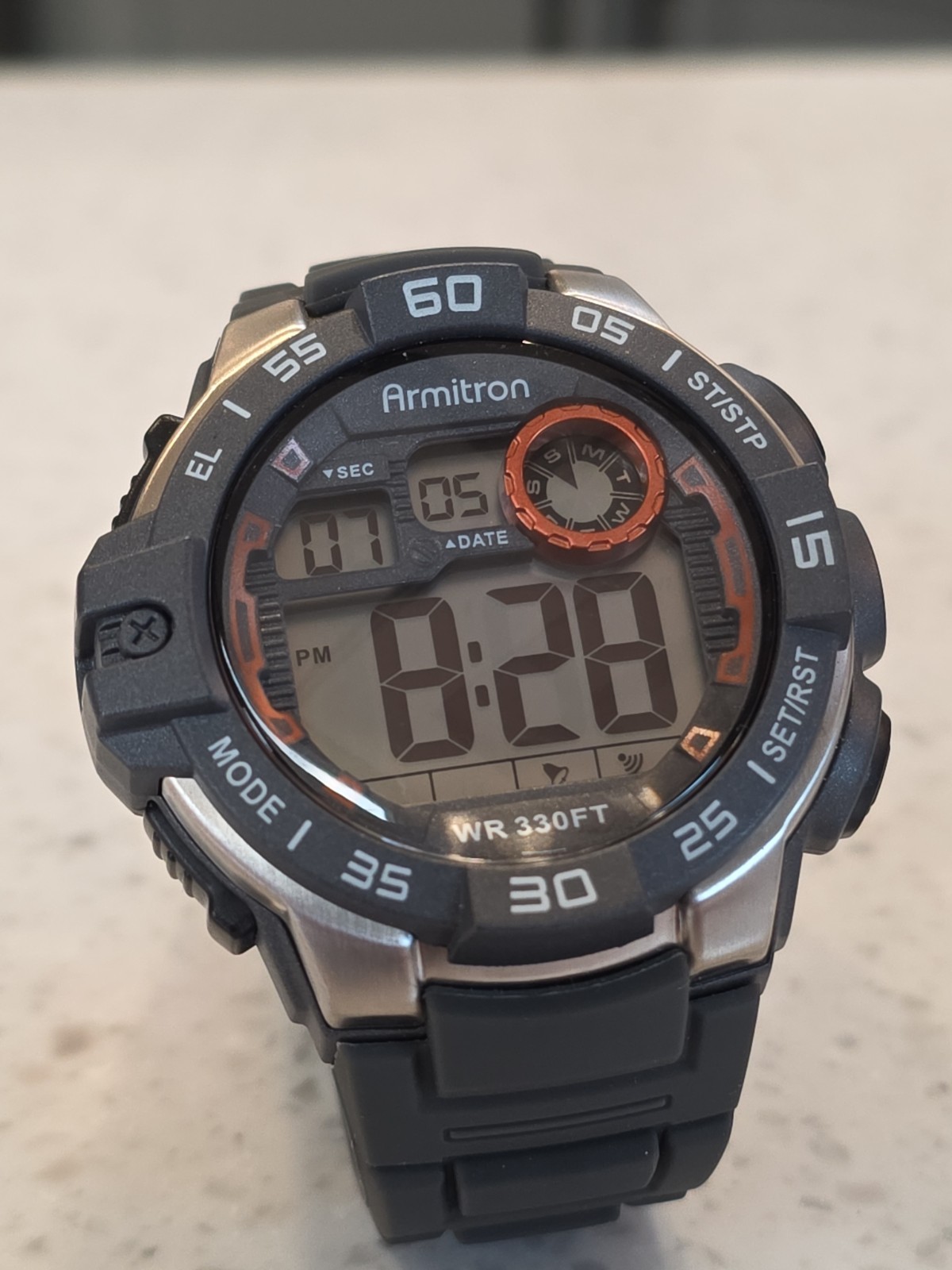 ARMITRON Pro Sport 40/8343 Acrylic Case Quartz Digital Men’s Watch (39C)
