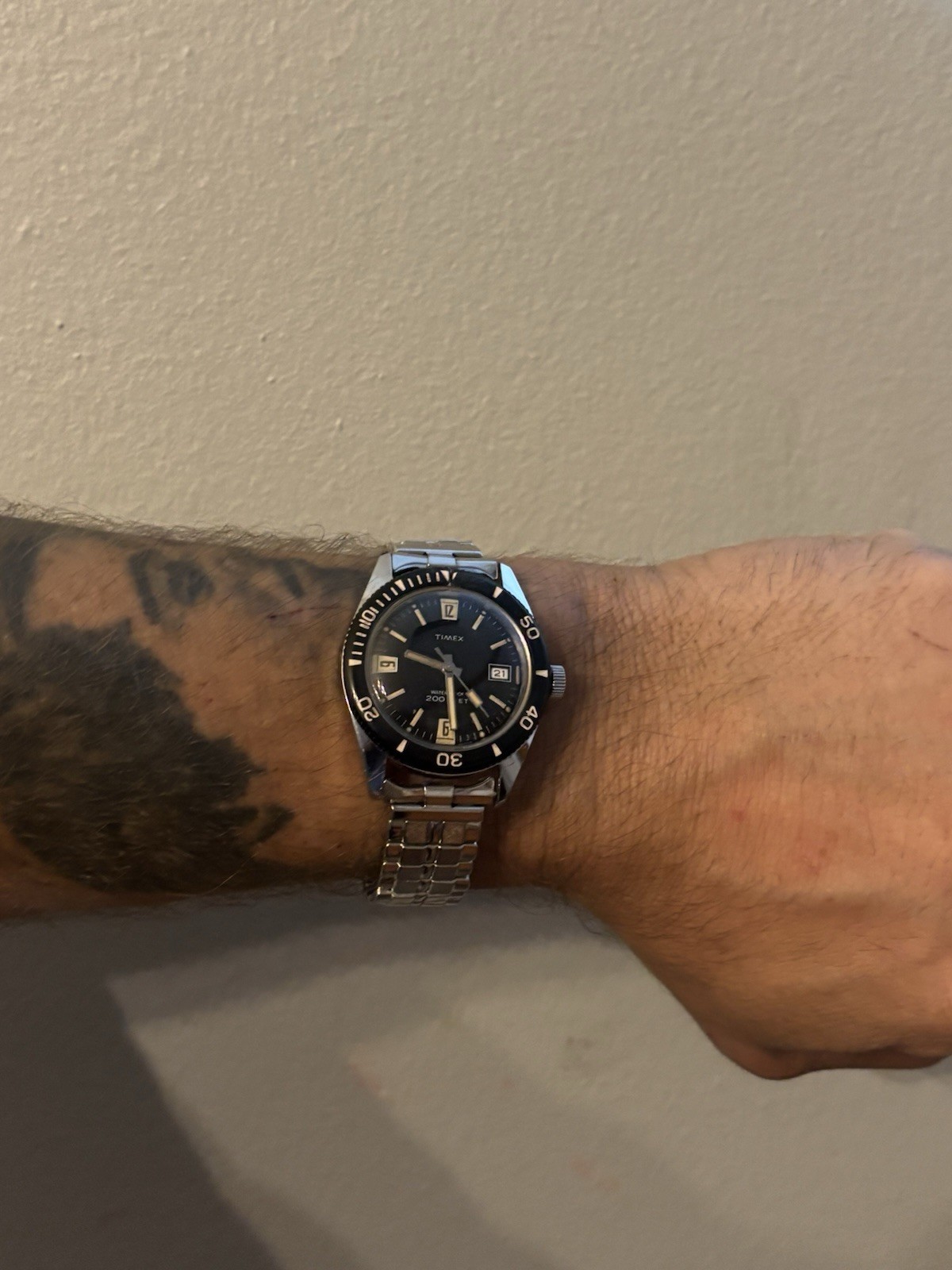 ‼️Vintage Timex Calendar🤿 Skin Diver🛟 200 Feet “ Rare 🇬🇧Dial- Looks Great‼️