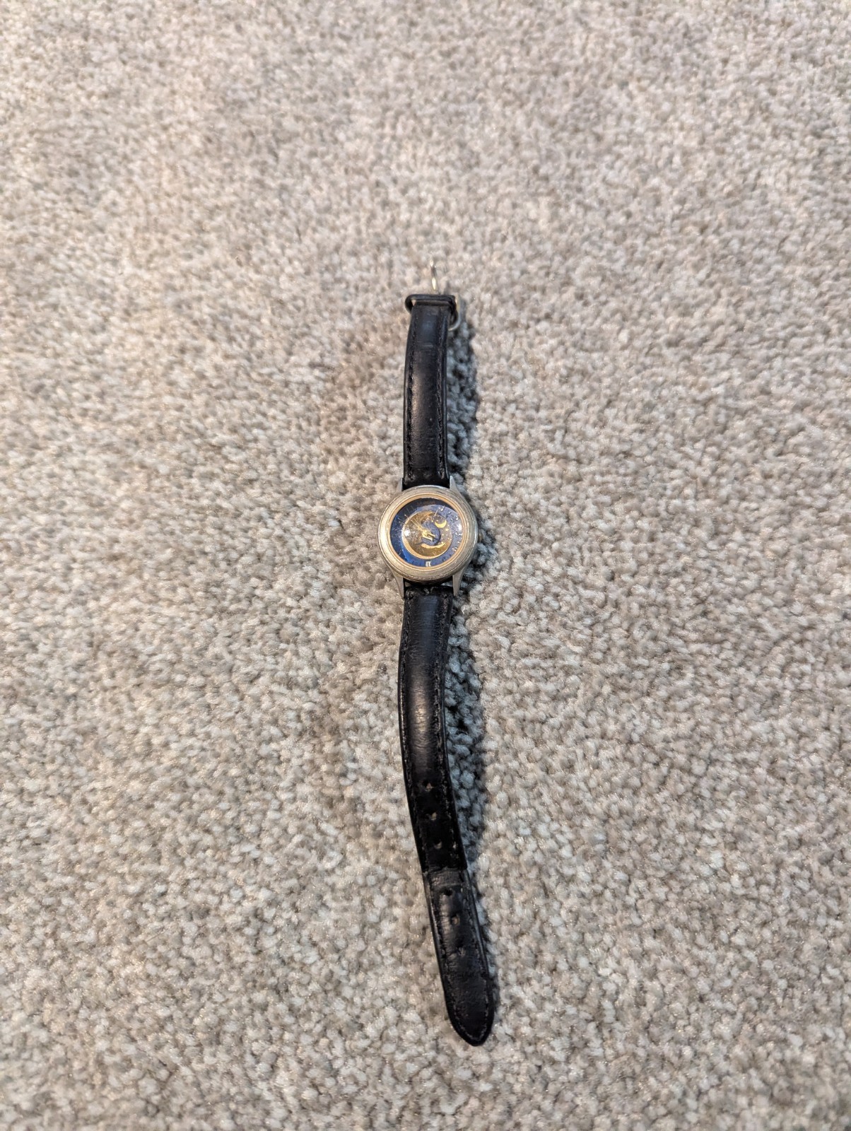 Vintage LA Gear Watch Womens Moon Phase Water Resistant