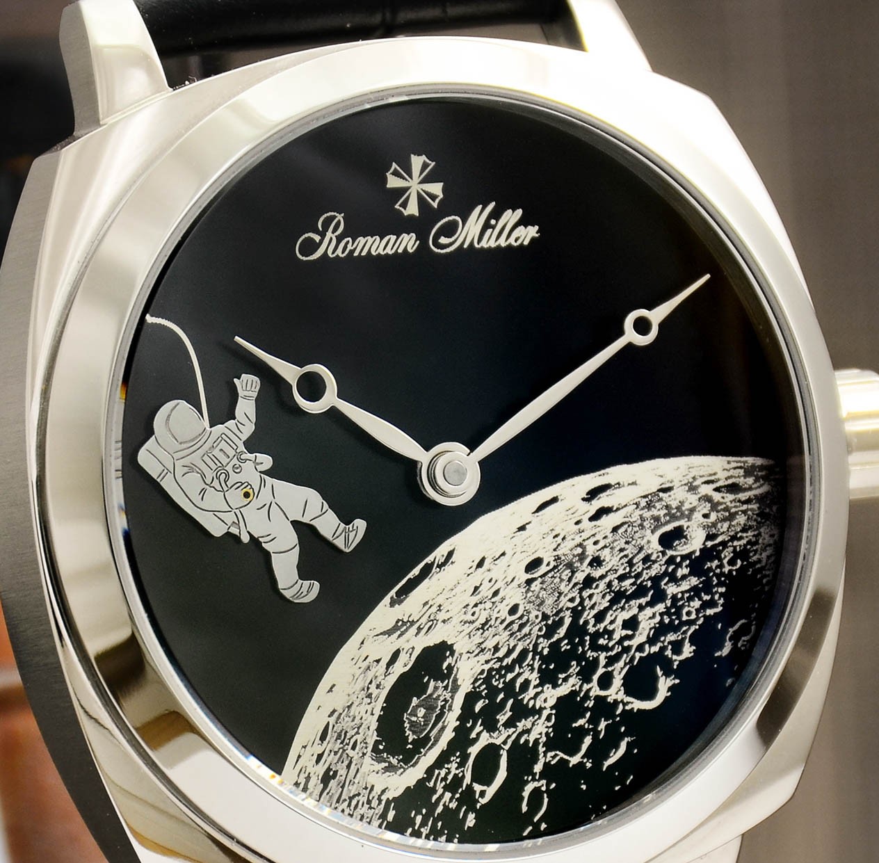Men’s Exclusive Watch Astronaut Unique watch Sapphire glass Space watch R.Miller