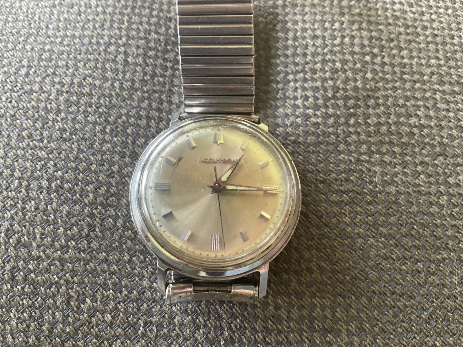 Vintage 1966 Bulova Accutron 214 Stainless M6 – Clean and Running