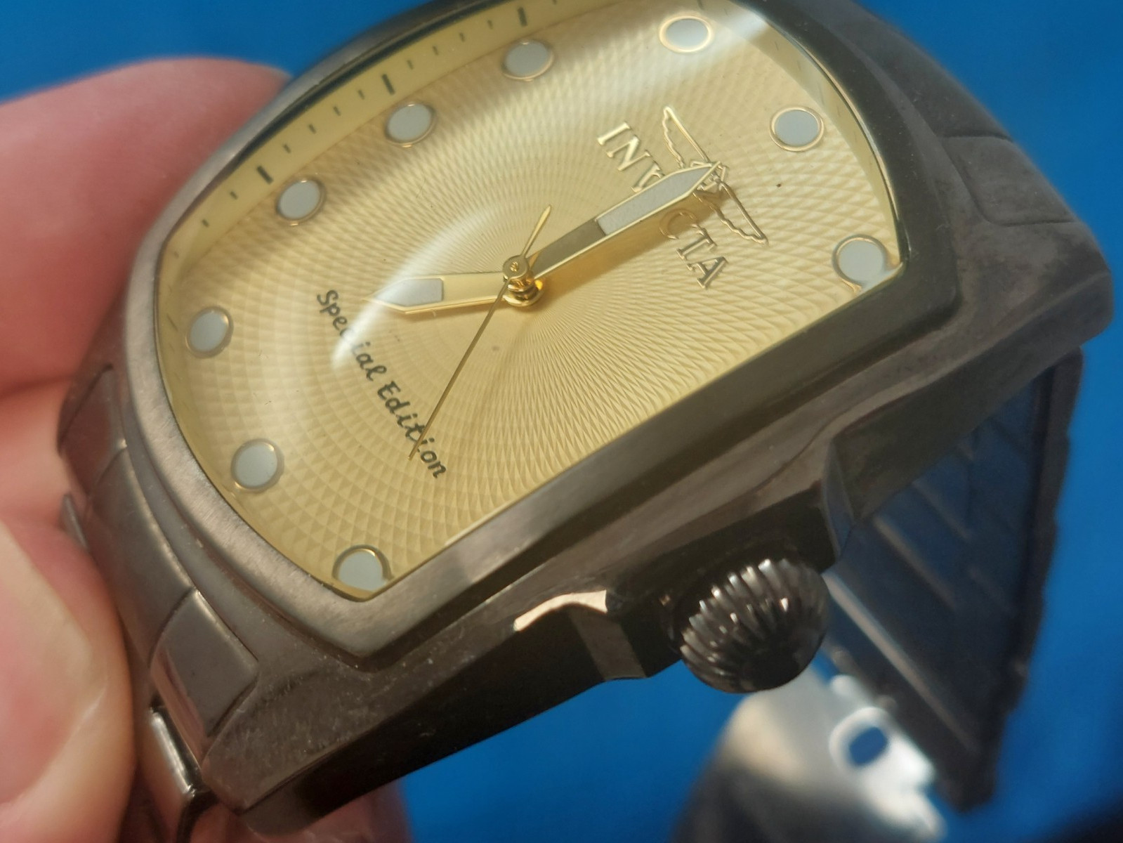 Mens Invicta Lupa Special Edition Tritnite Water Resistant 100 Feet Model 17768