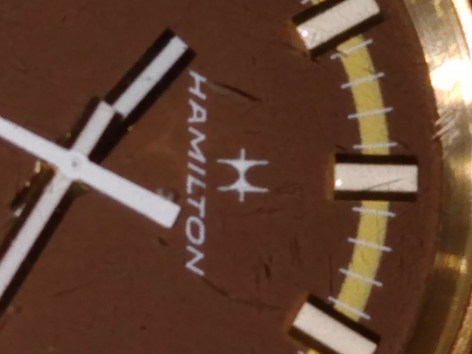 Hamilton electronic Vintage Watch Quartz. 683006 Goldelectroplate Bezel Men’s