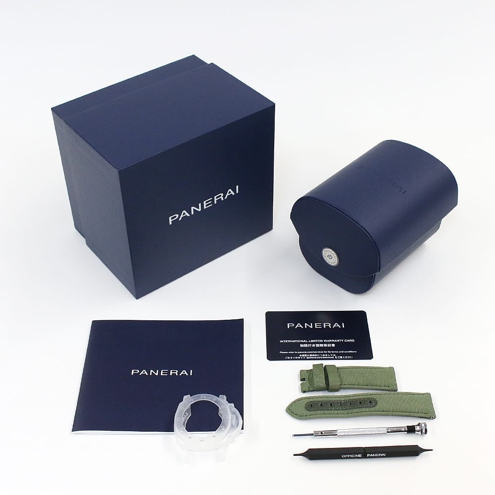 PANERAI submersible bianco PAM02223 Y number second hand mens