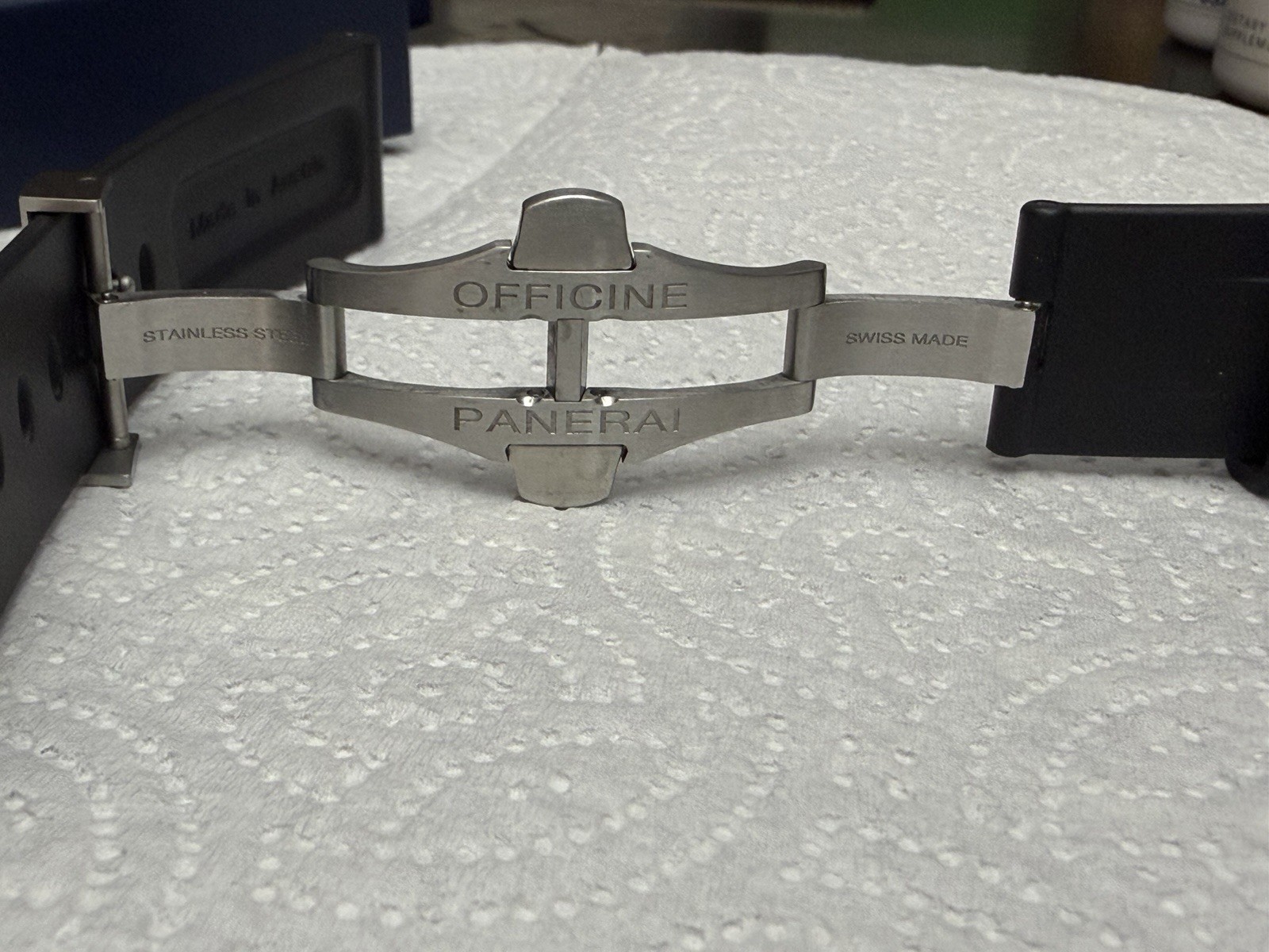 Panerai 24mm Black Rubber Strap Band w/ 22mm stainles Steel Deployant Clasp