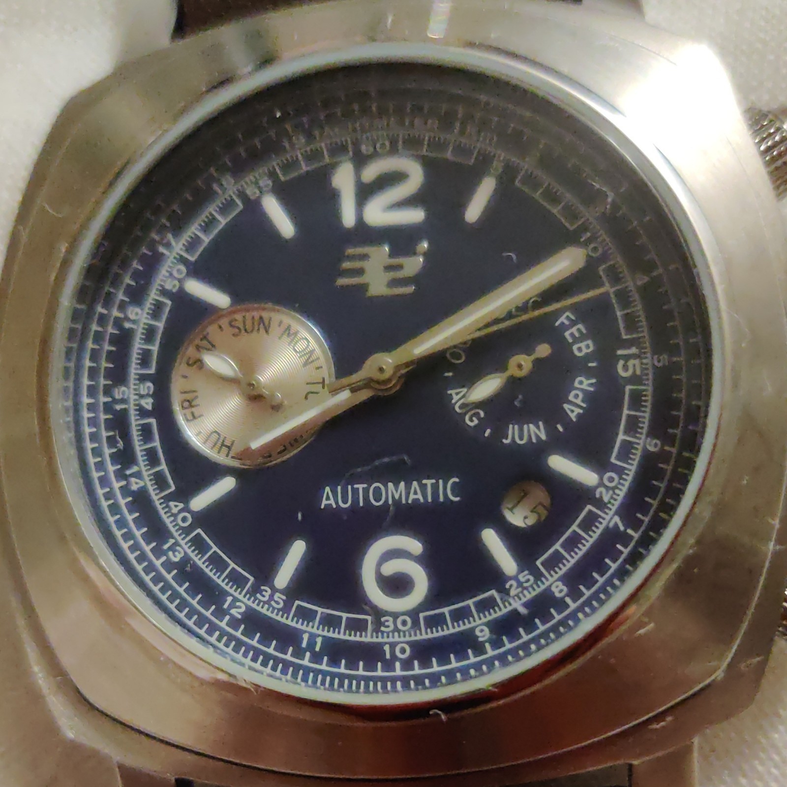 32 Degree Automatic Watch Blue face leather strap.