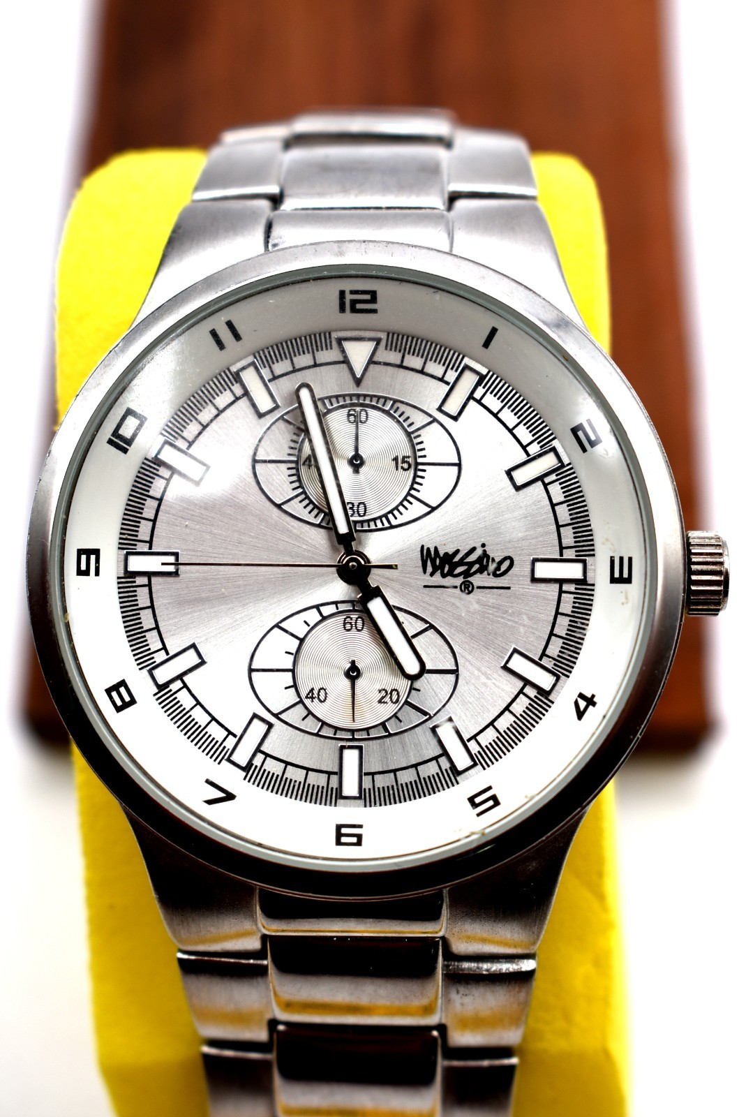Men’s Mossimo Metal Watch-does run