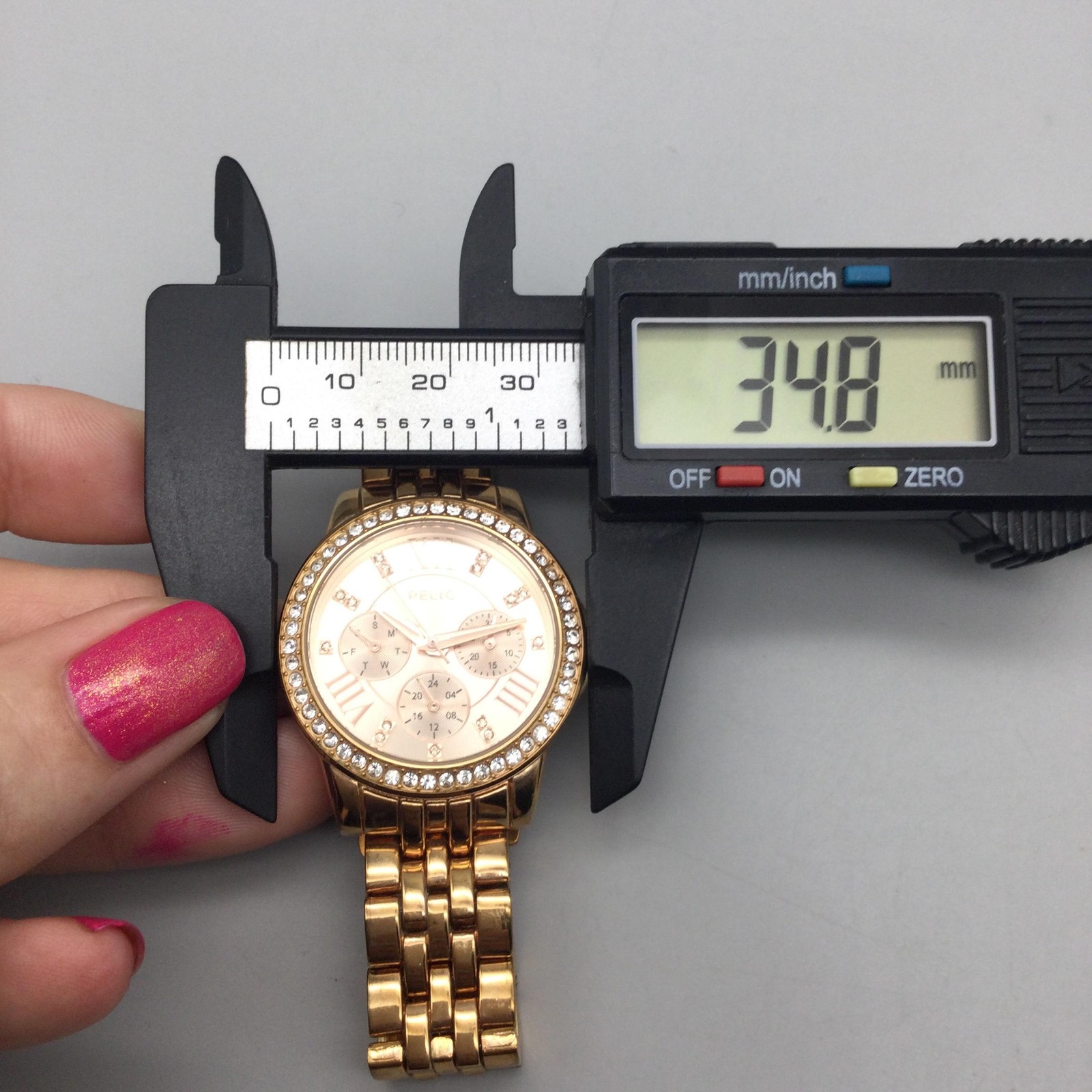 Relic Womens Watch 35mm Rose Gold Dial Crystal Bezel Gold Tone New Battery 6.5″