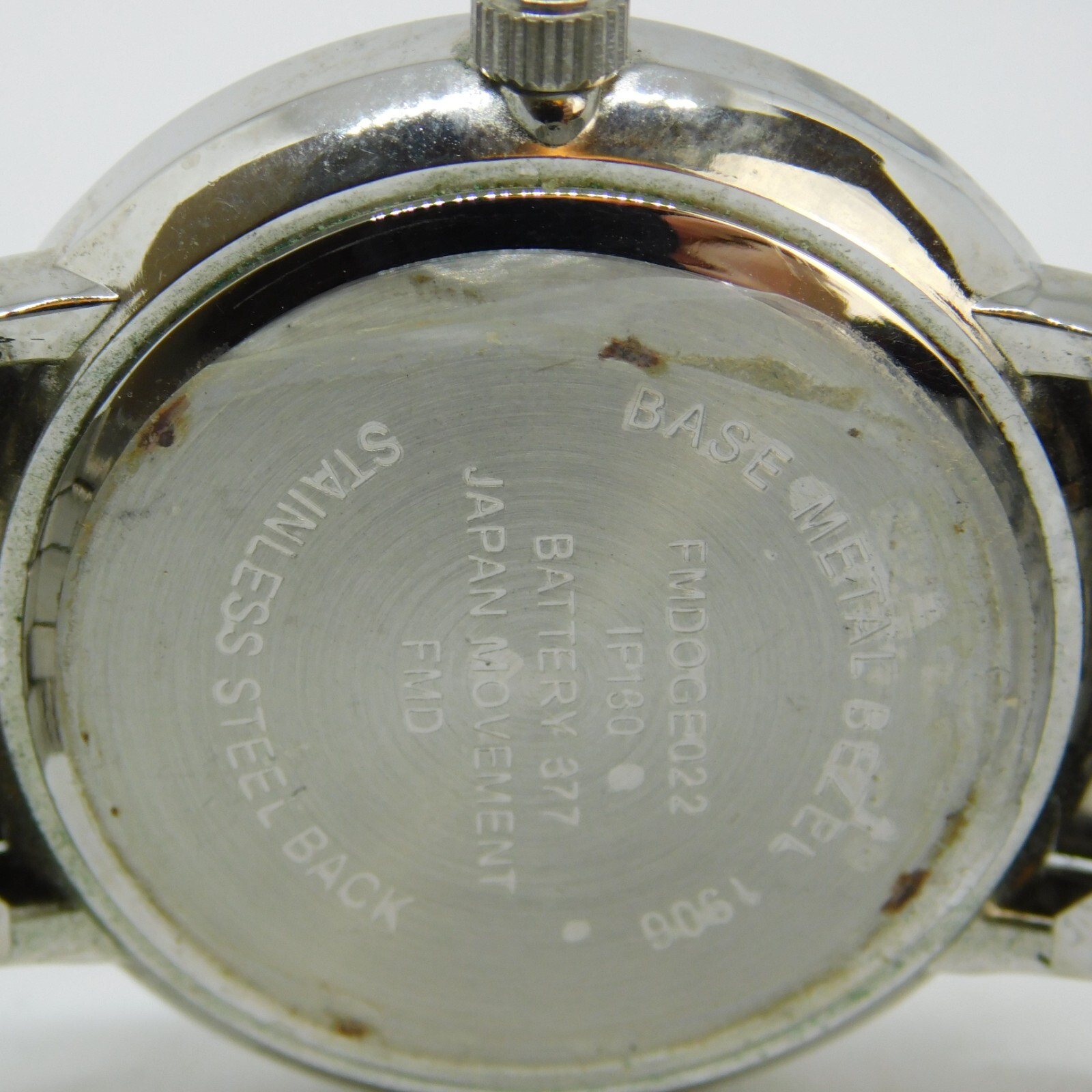 FMD FMDOGE022 Silver Tone Quartz Analog Men’s Watch Sz. 8″ New Battery
