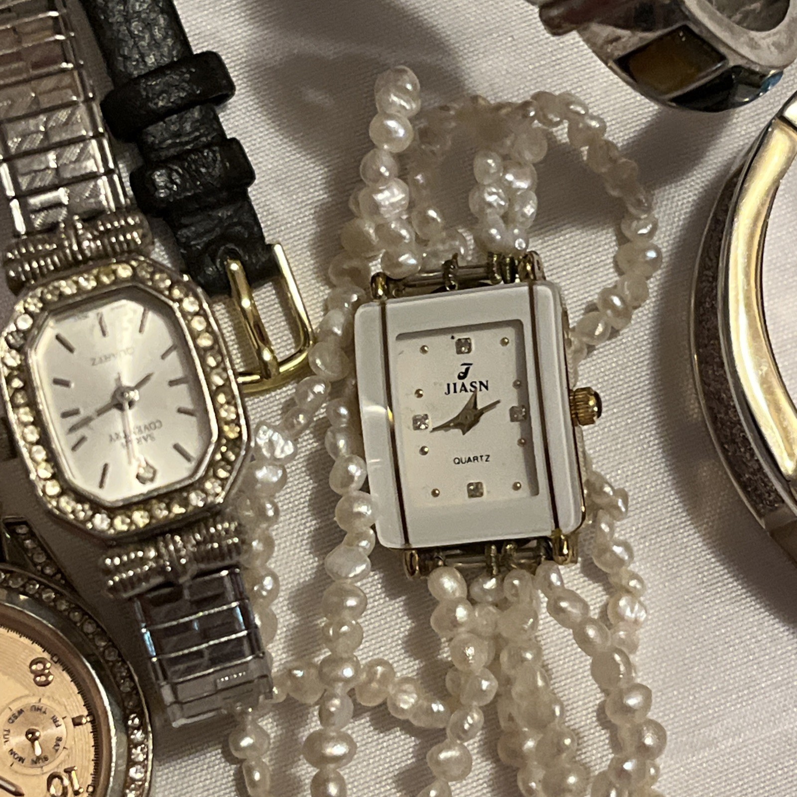 Lot Of 27 Watches