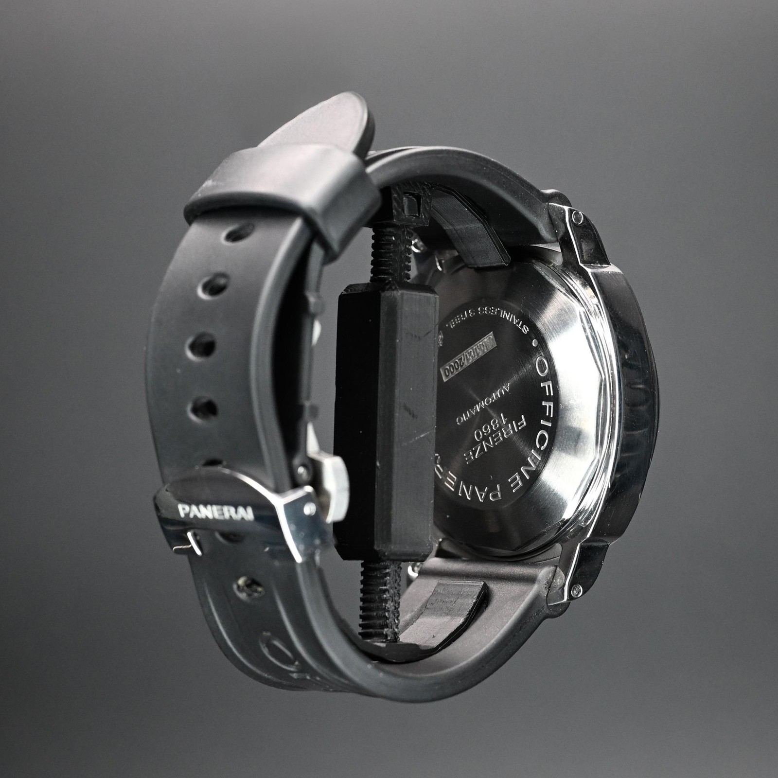Panerai Luminor GMT 44mm Black Dial Stainless Steel PAM00088