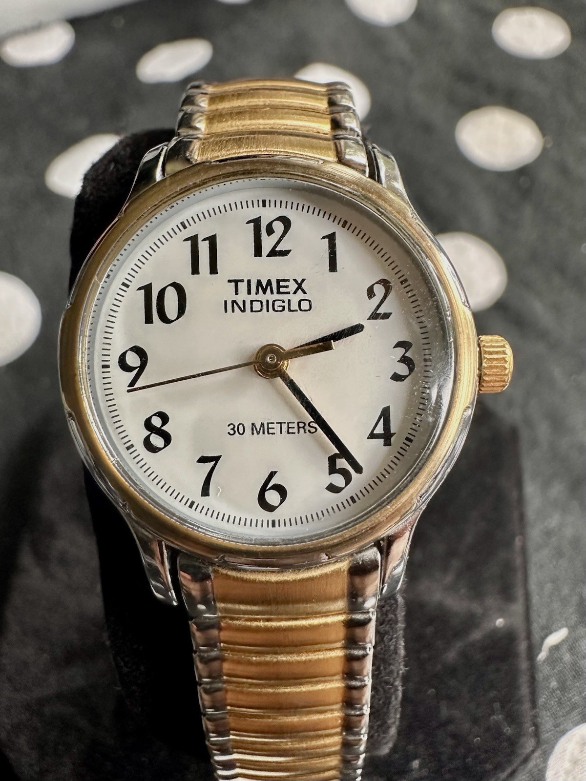 Vtg. Ladies Timex Indigo Watch, New Bat. 30 Meters, Original Band.