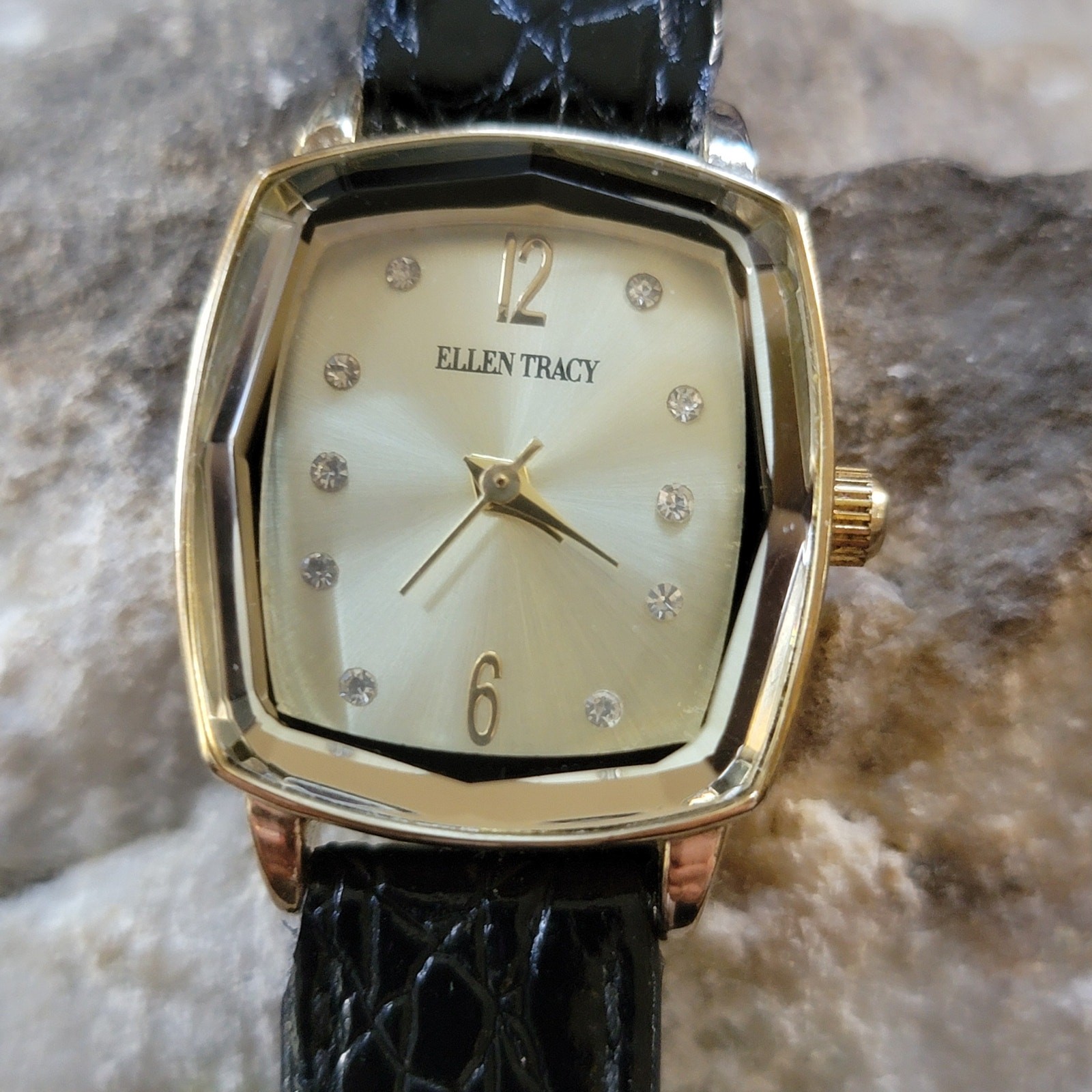 Vintage Hamilton Square Gold Watch Crocodile Calf Strap Elegant Ladies Quartz