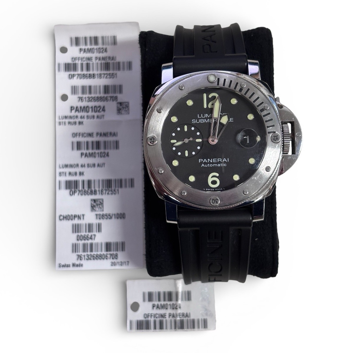 Panerai Luminor Submersible Men’s Black Watch – PAM01024 W/ Box & Papers & Band