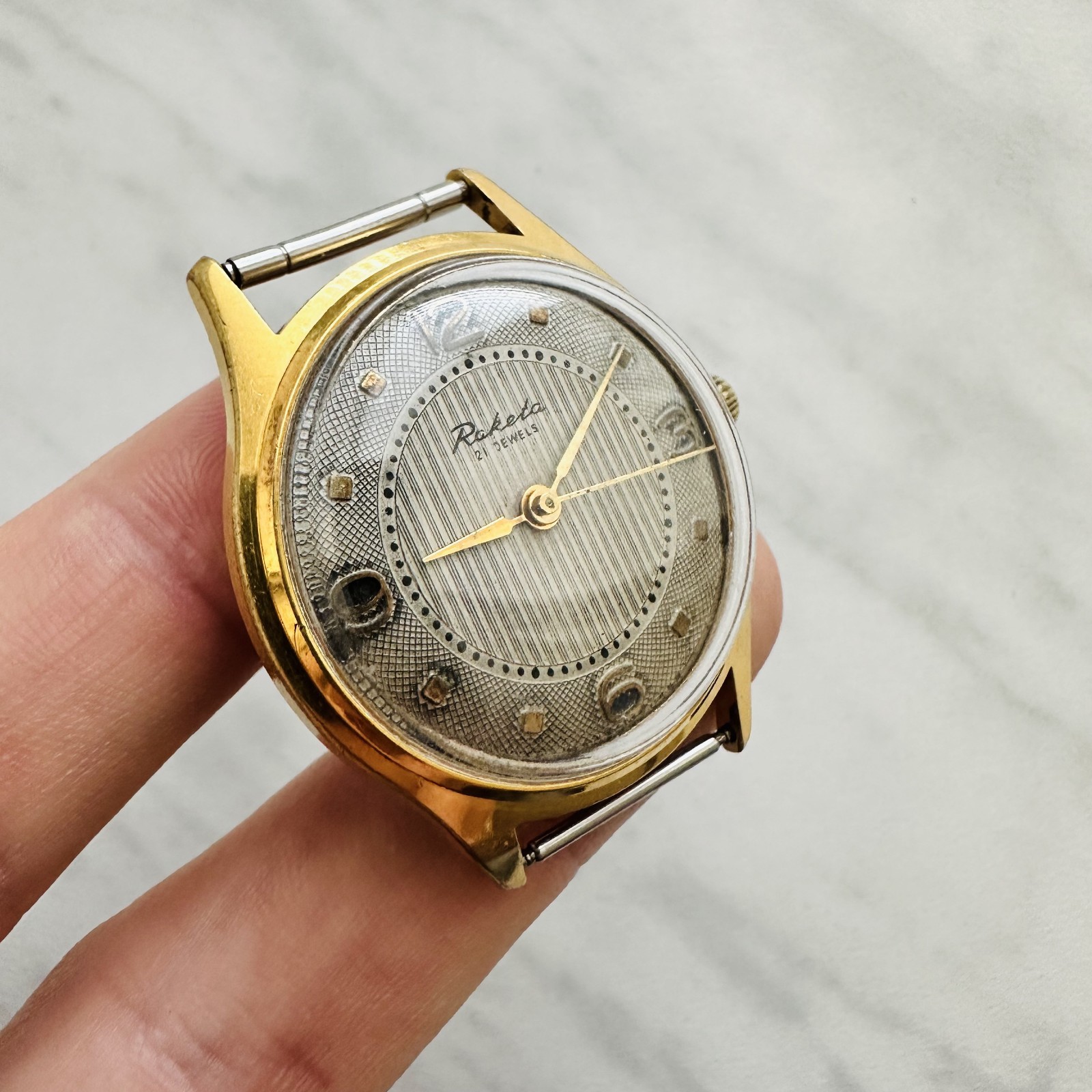 Raketa BALTIKA 2609B vtg soviet ussr Watch wrist Mechanical Classic Gold AU20