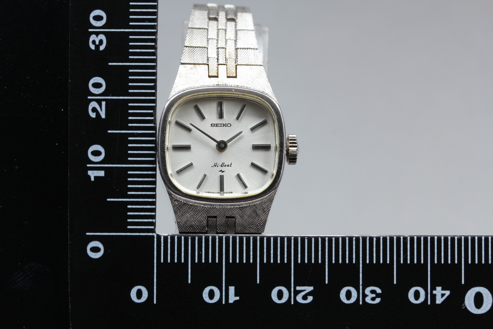 Vintage 1975 N MINT Seiko Bracelet Hi-Beat 1120-3060 23J Womens Watch JAPAN
