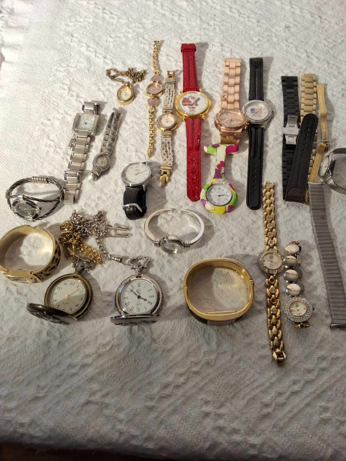 Watch Lot Untested 18 Count + Extra Bands, Over 2 LBs See Description